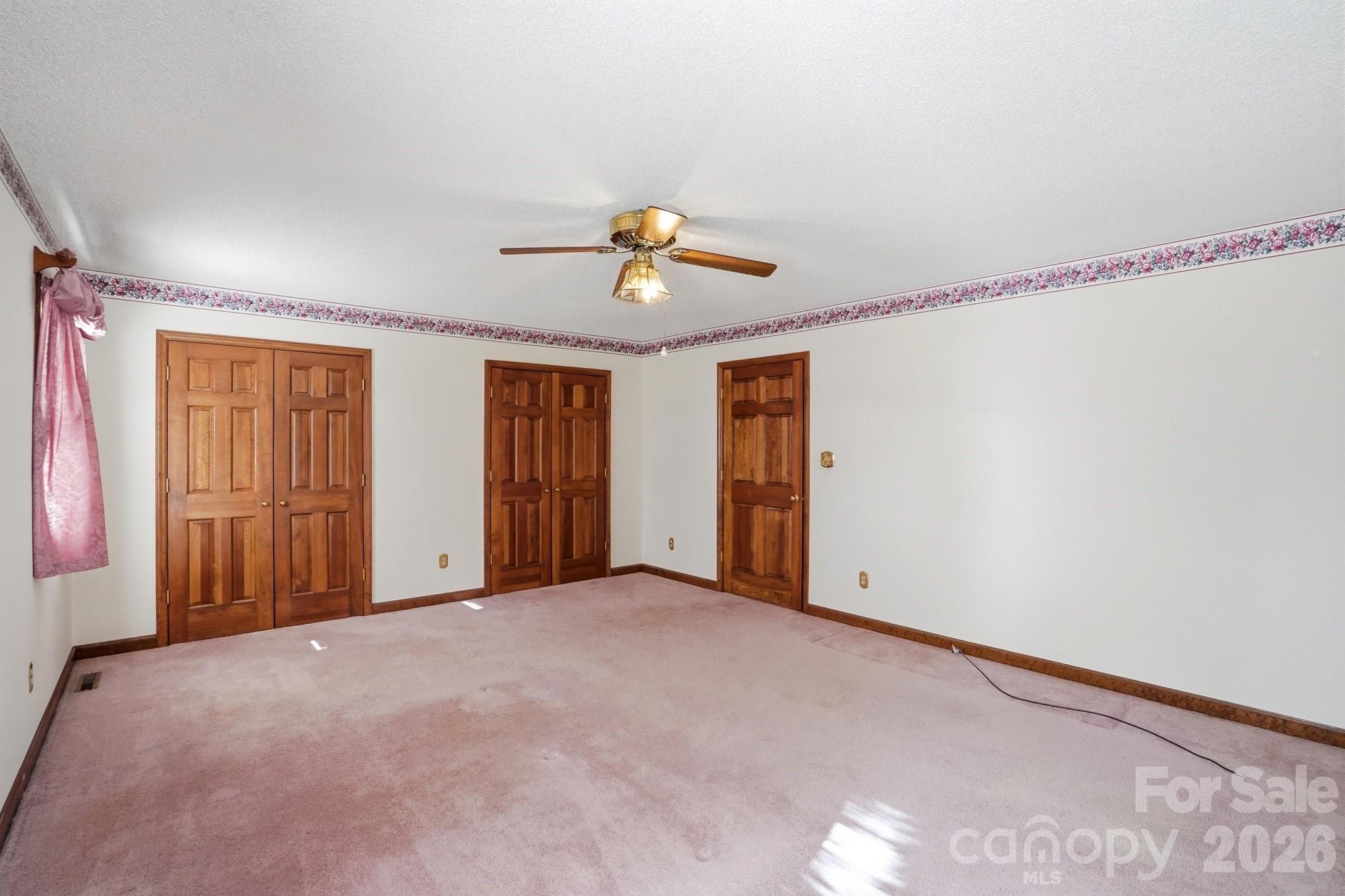 456 Debra Circle SW — Concord