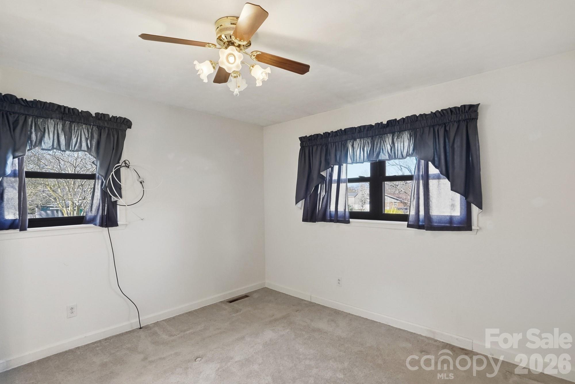 456 Debra Circle SW — Concord