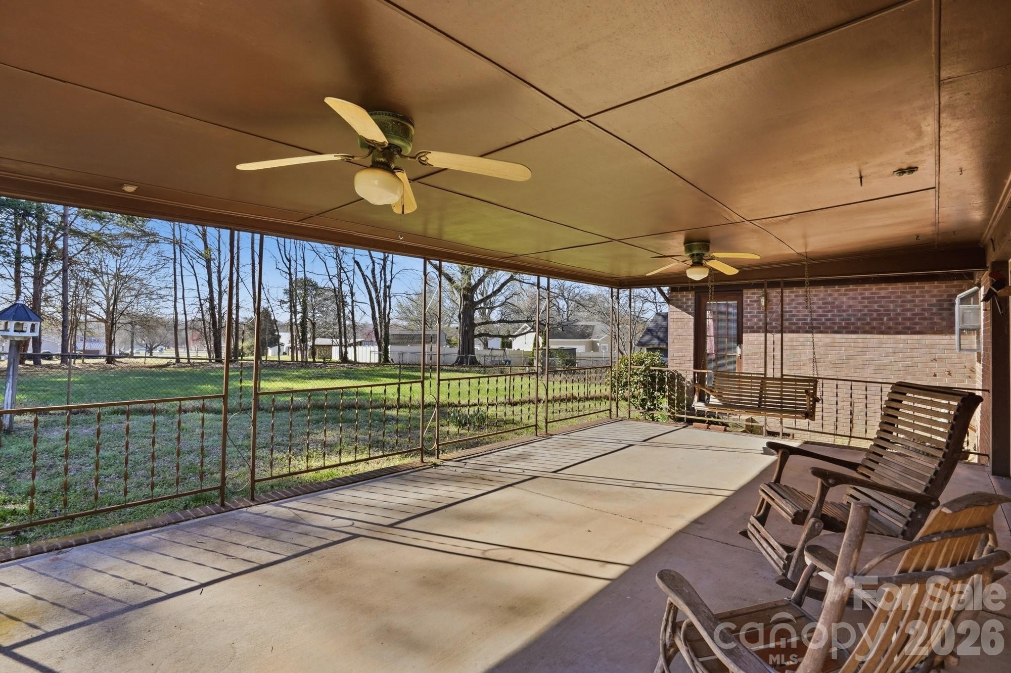 456 Debra Circle SW — Concord