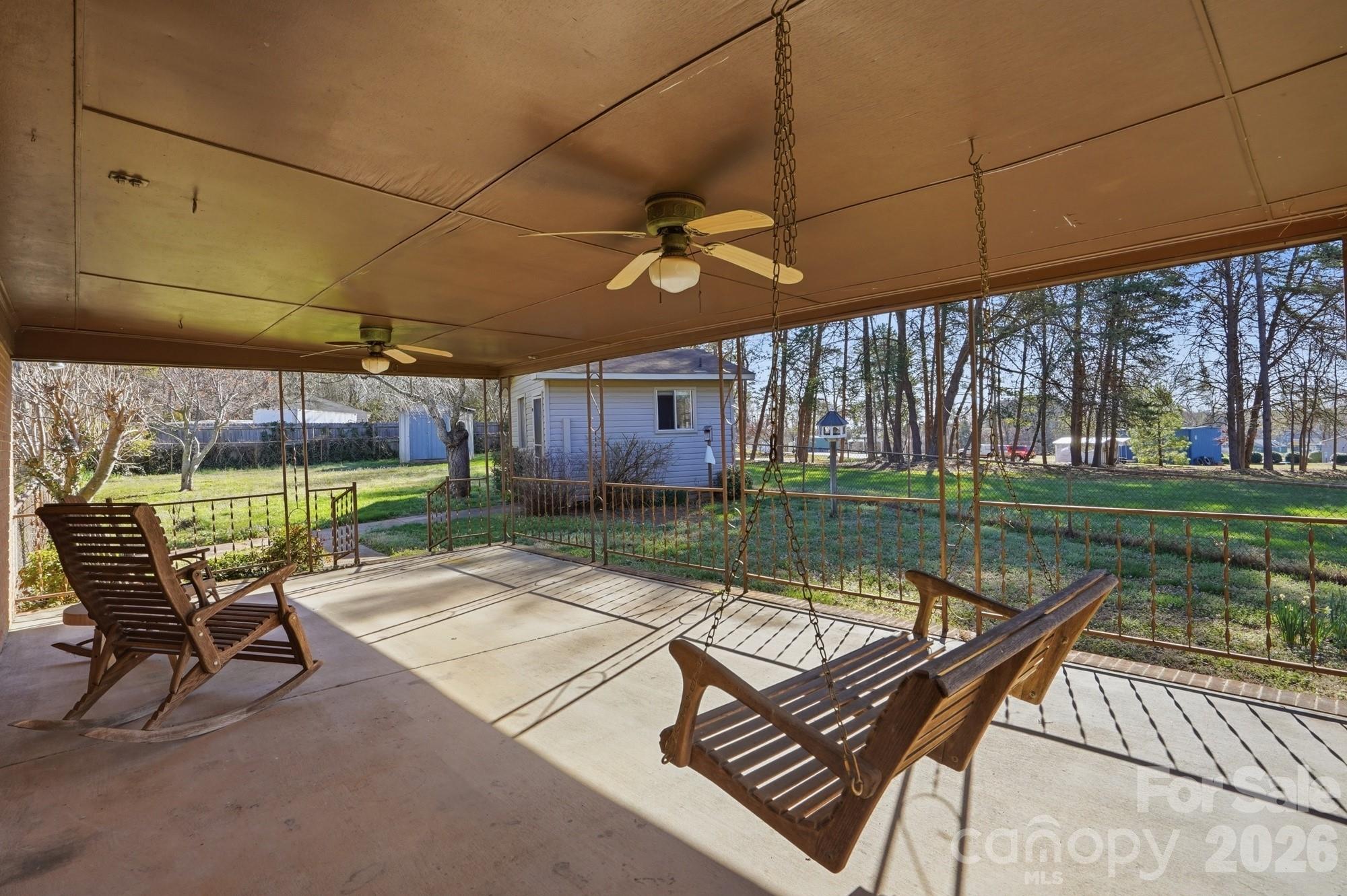 456 Debra Circle SW — Concord