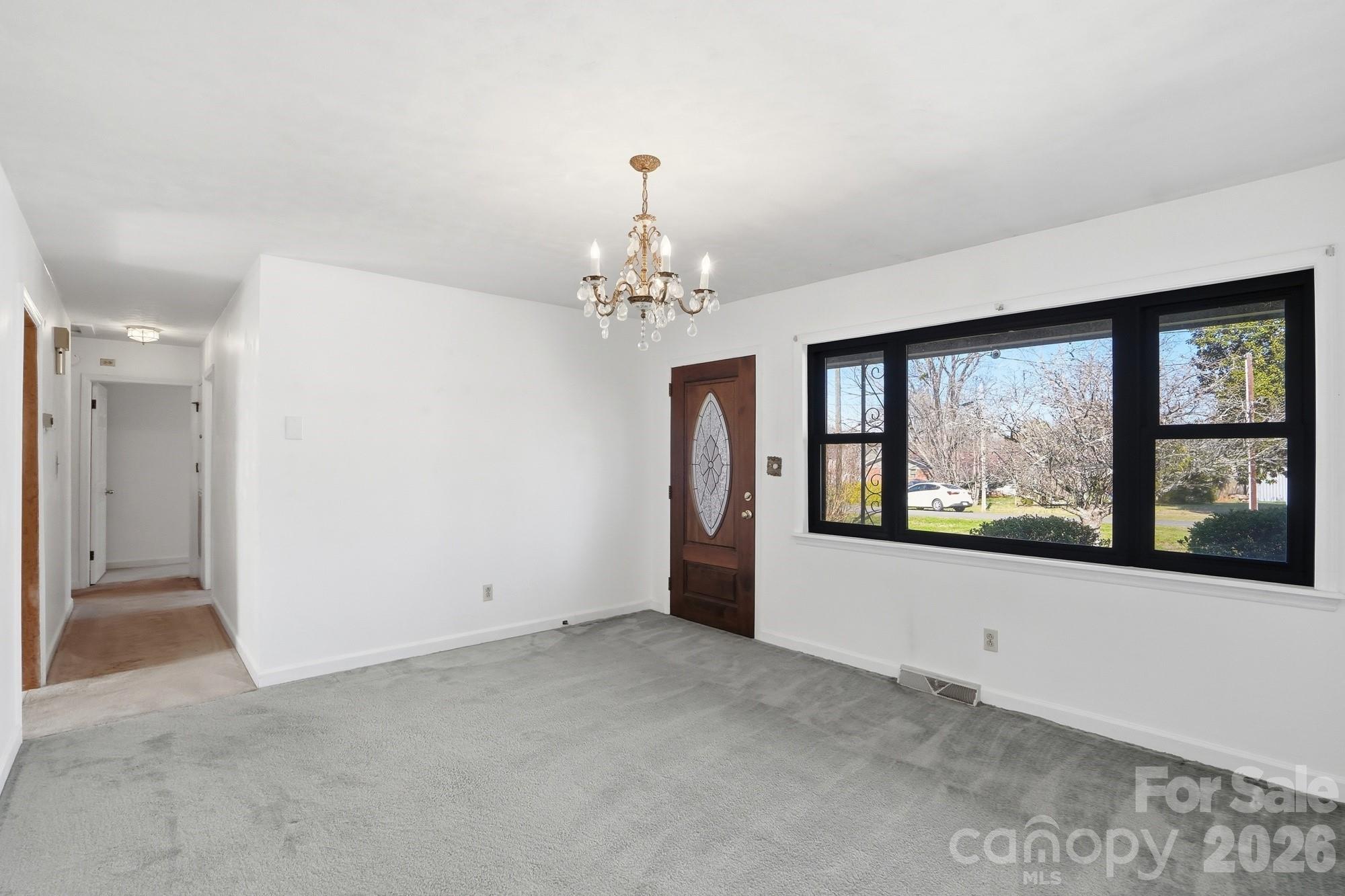 456 Debra Circle SW — Concord
