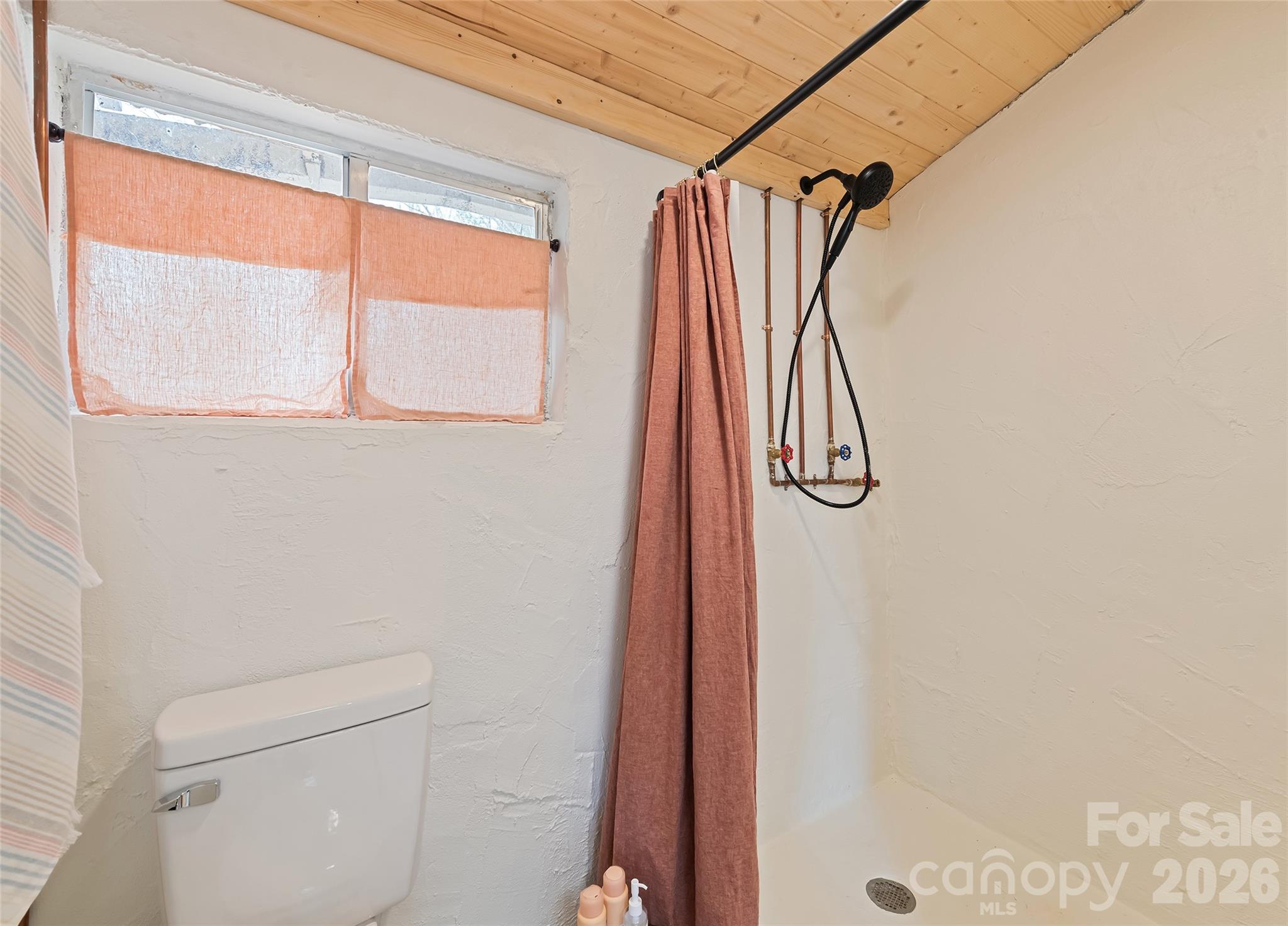 171 Fortner Road — Bryson City