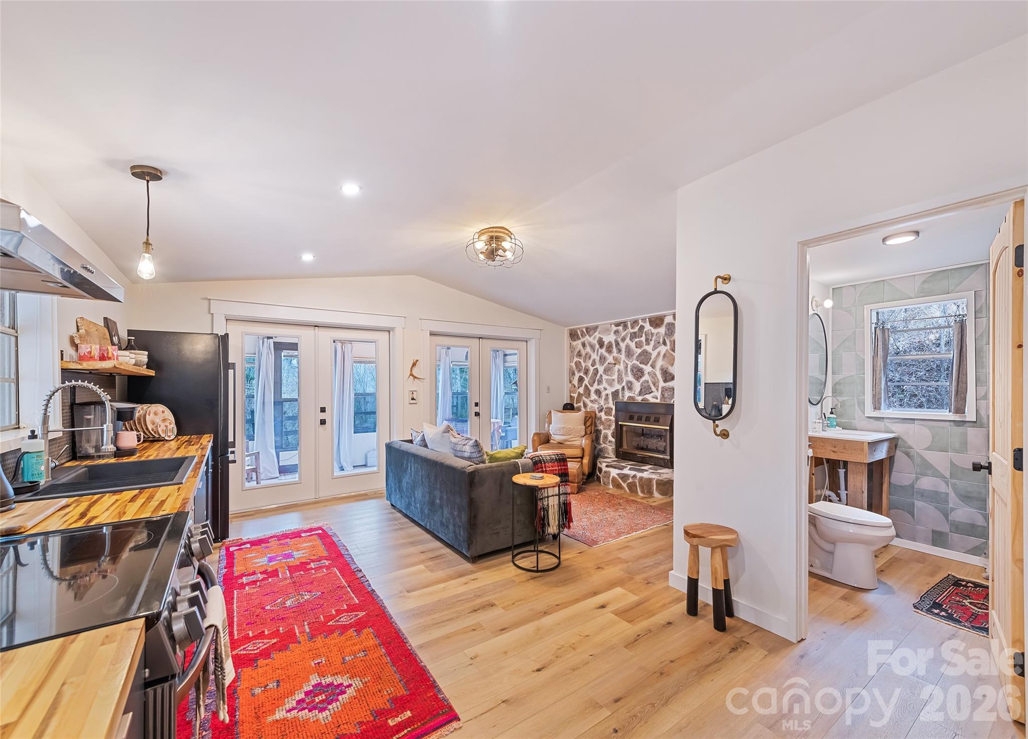171 Fortner Road — Bryson City