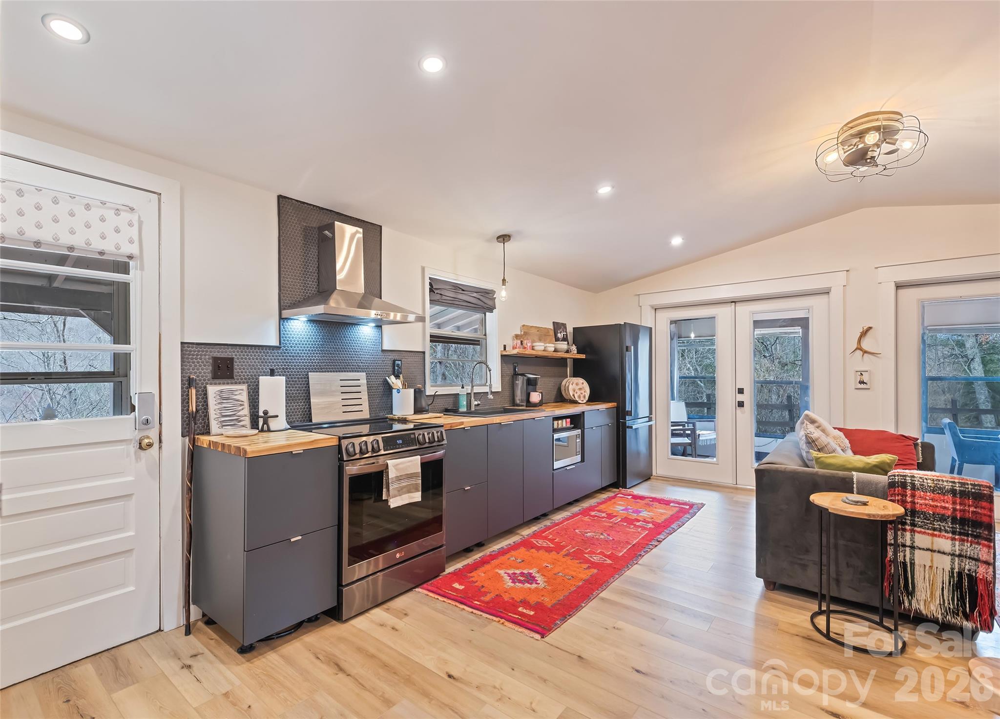 171 Fortner Road — Bryson City