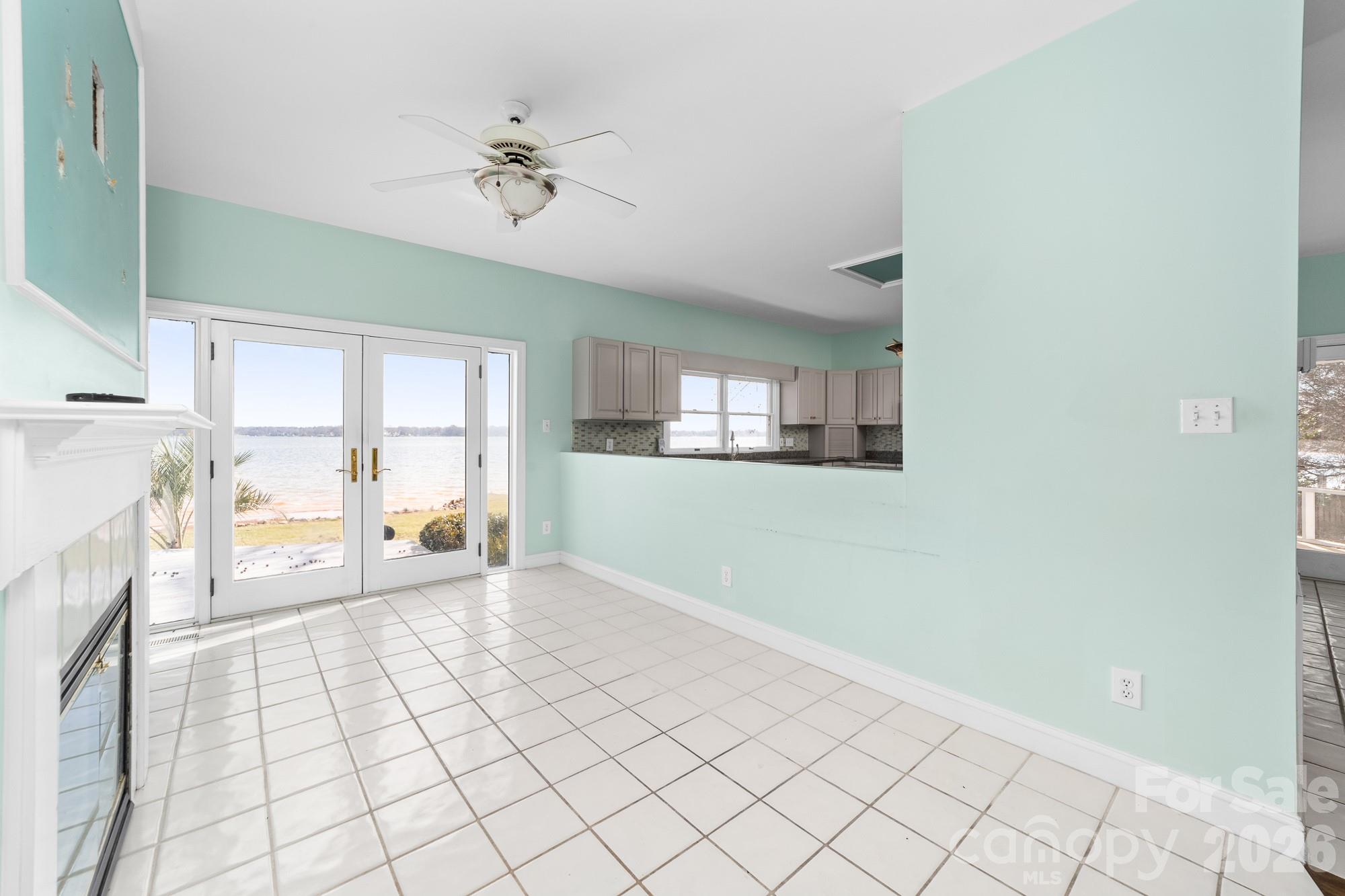 132 Clearwater Lane — Mooresville