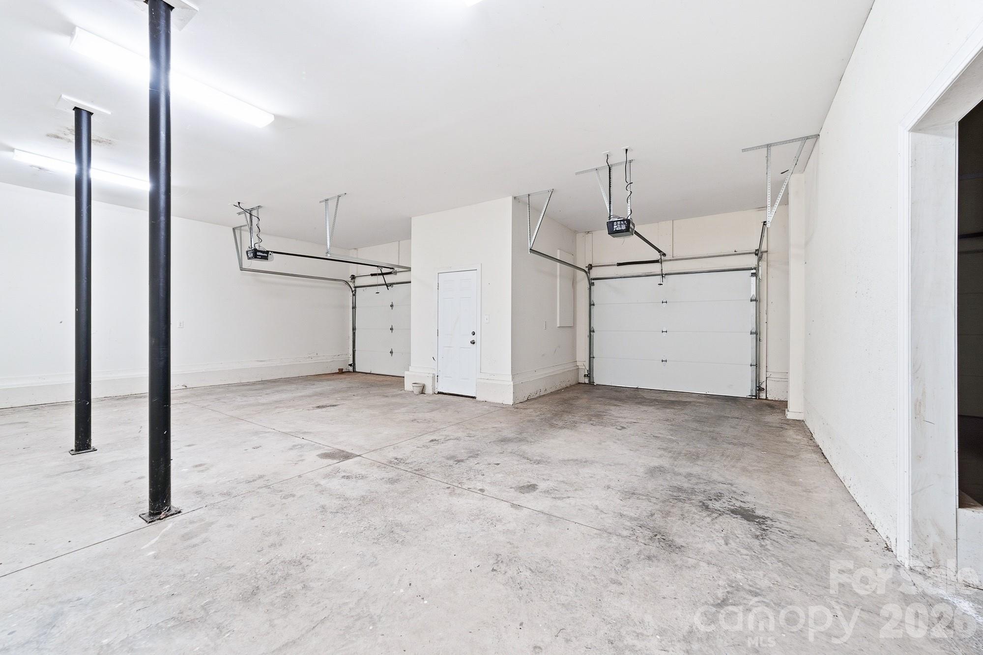 132 Clearwater Lane — Mooresville