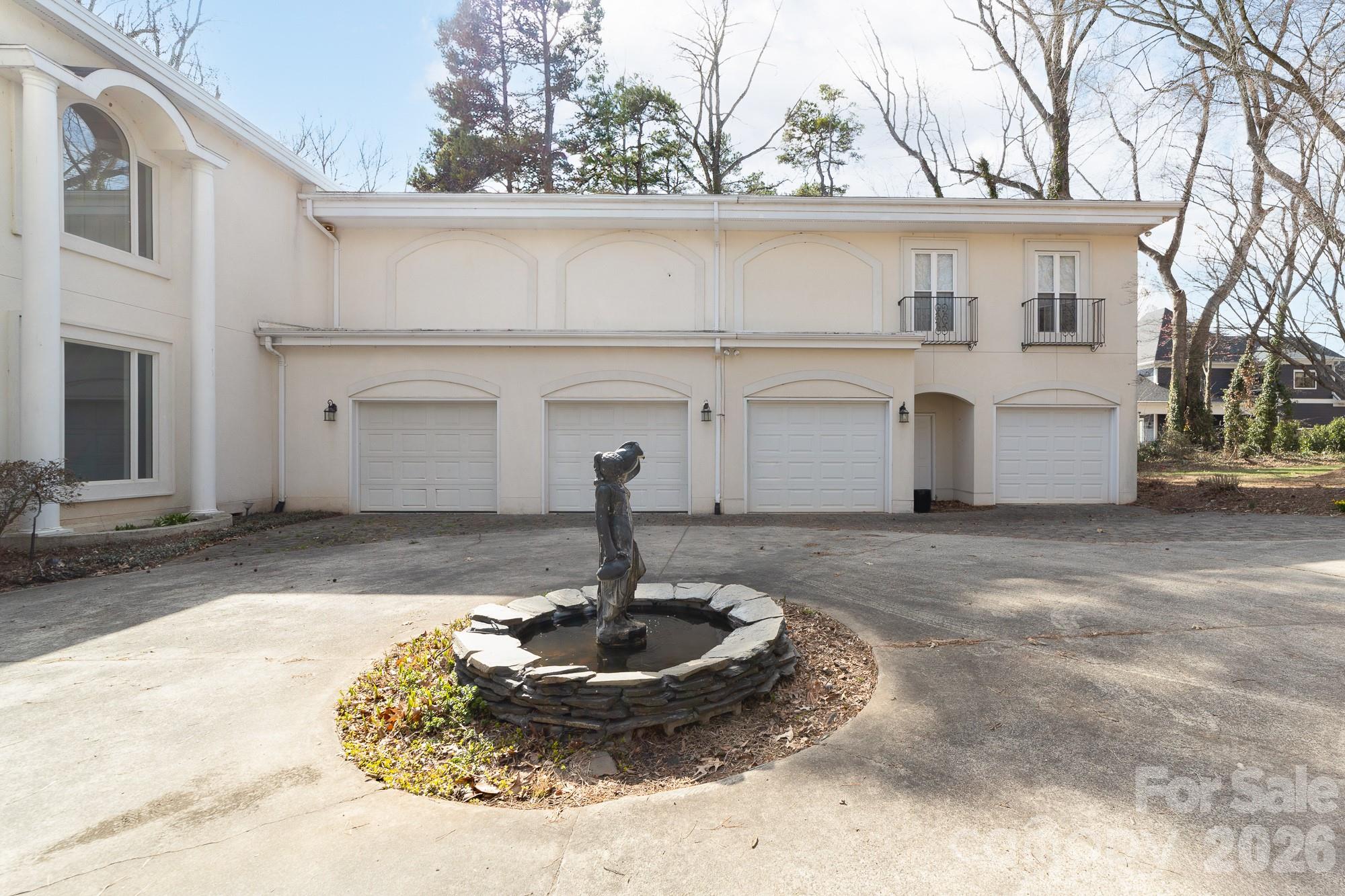 132 Clearwater Lane — Mooresville