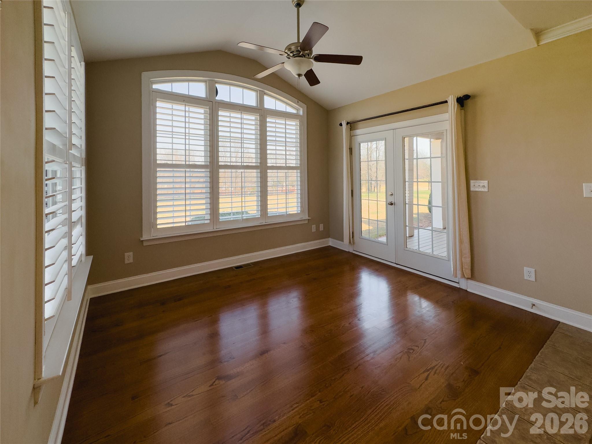 140 Hunters Hill Drive — Statesville