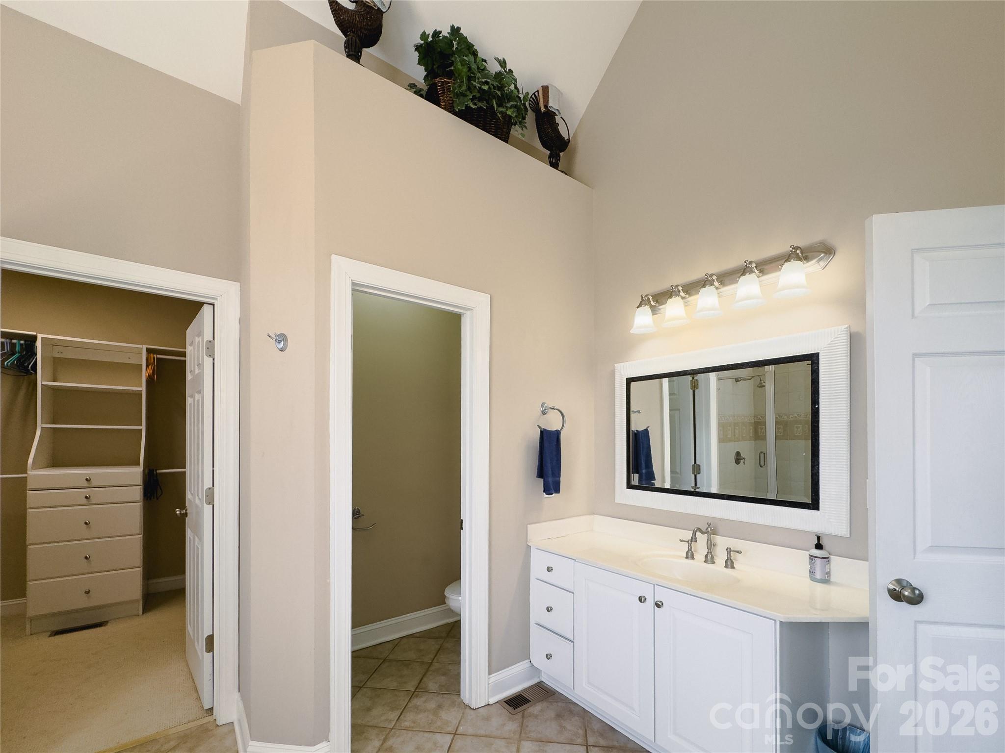 140 Hunters Hill Drive — Statesville