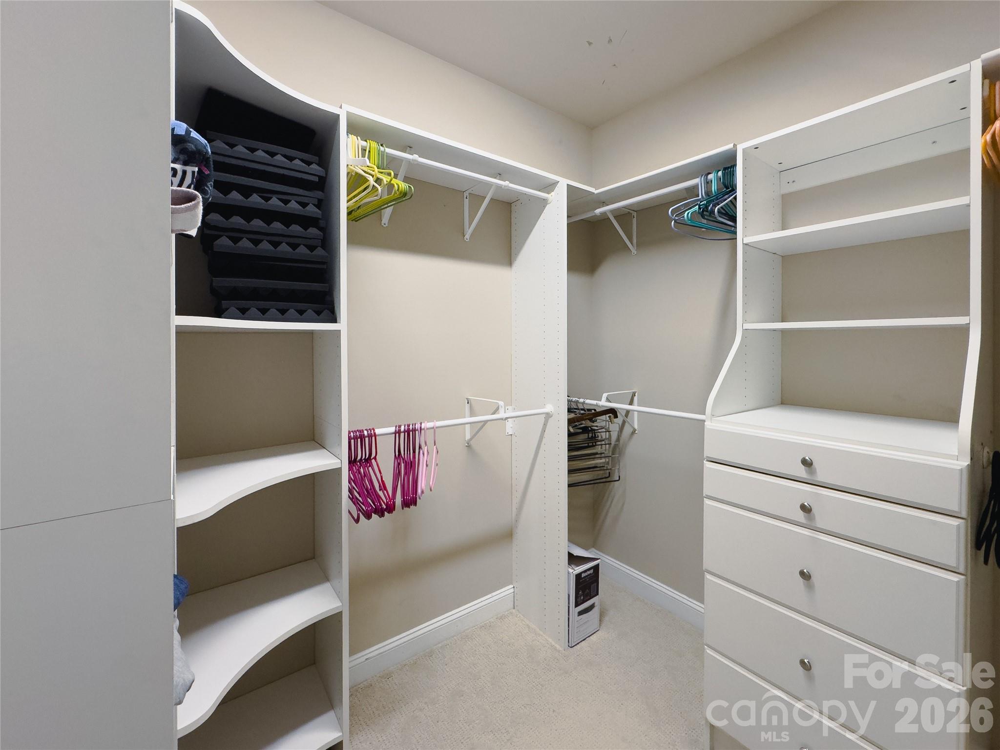 140 Hunters Hill Drive — Statesville