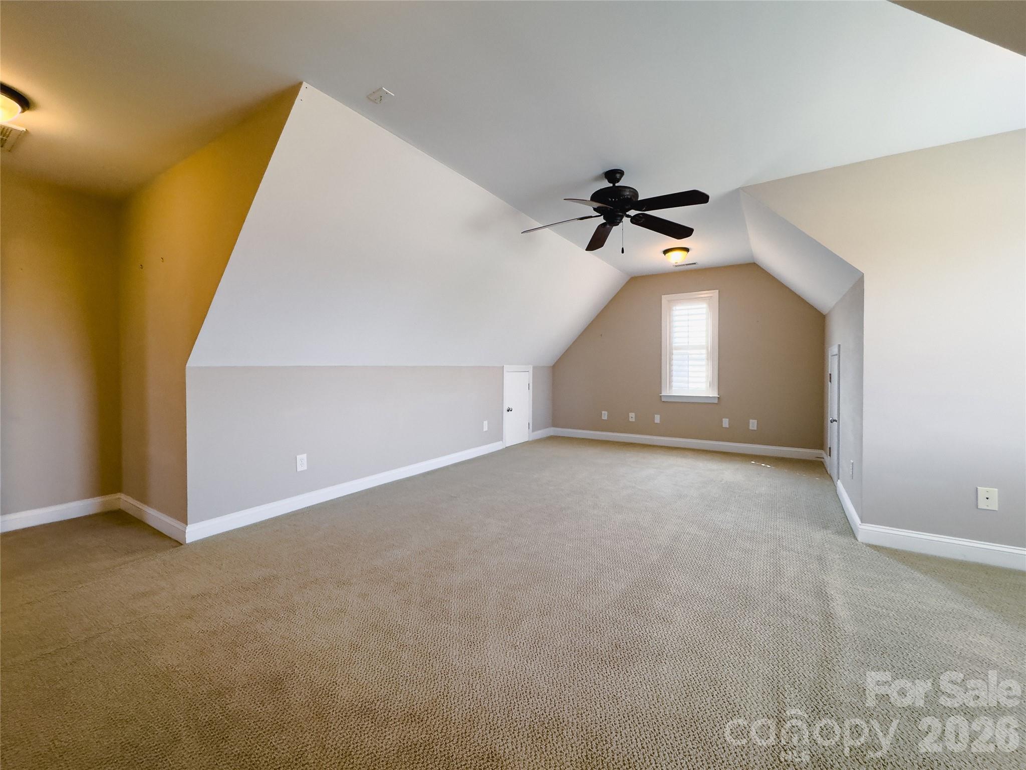 140 Hunters Hill Drive — Statesville