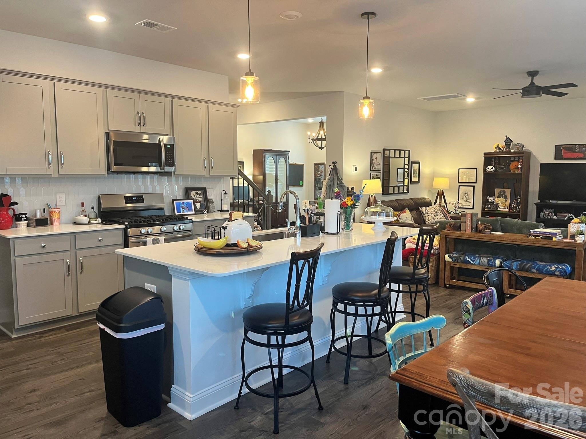 1217 Black Walnut Street — Monroe