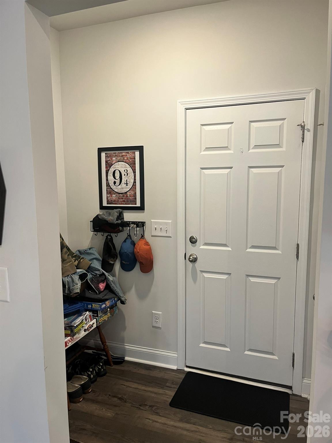 1217 Black Walnut Street — Monroe
