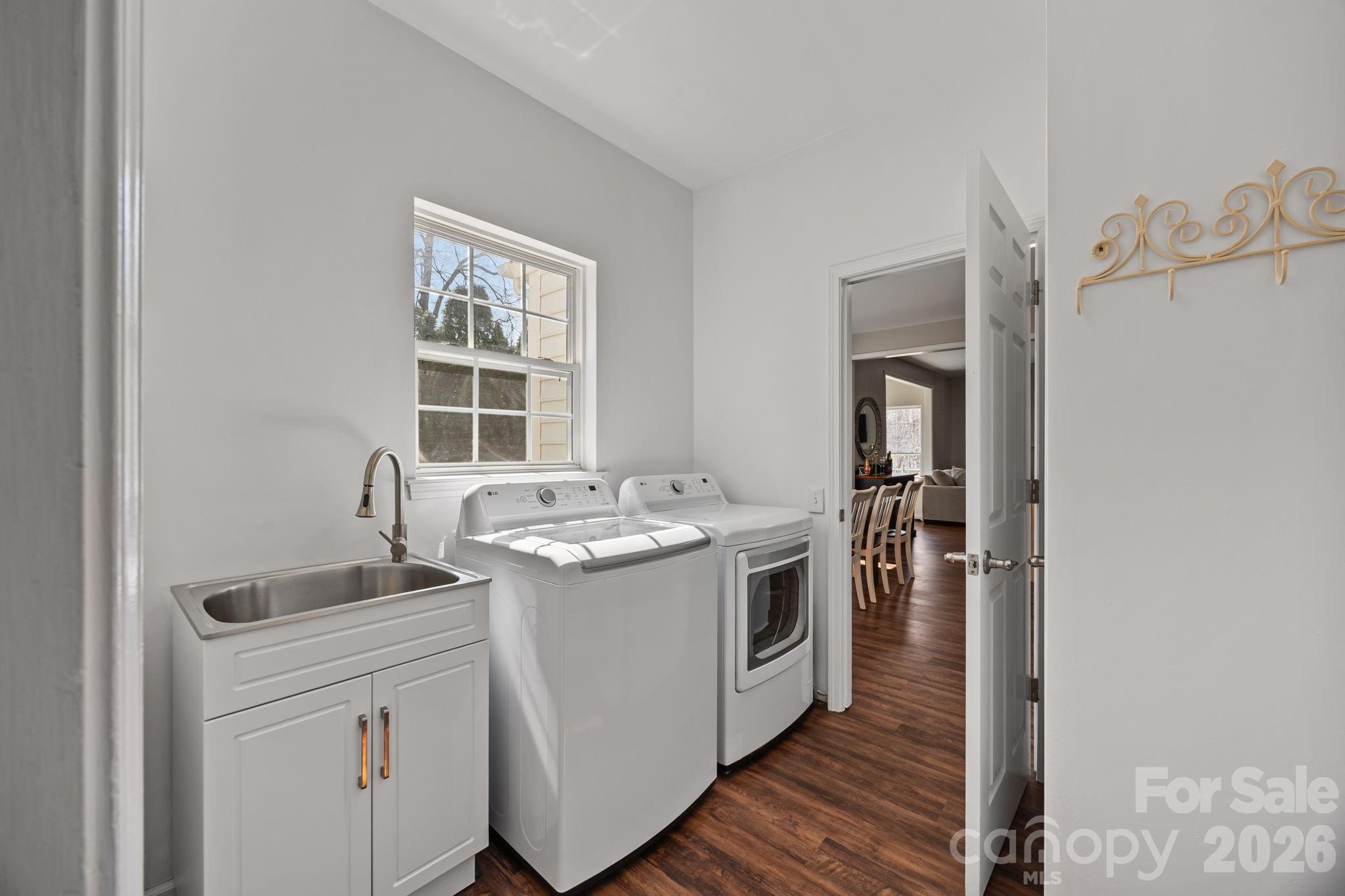 173 Coronilla Road — Mooresville