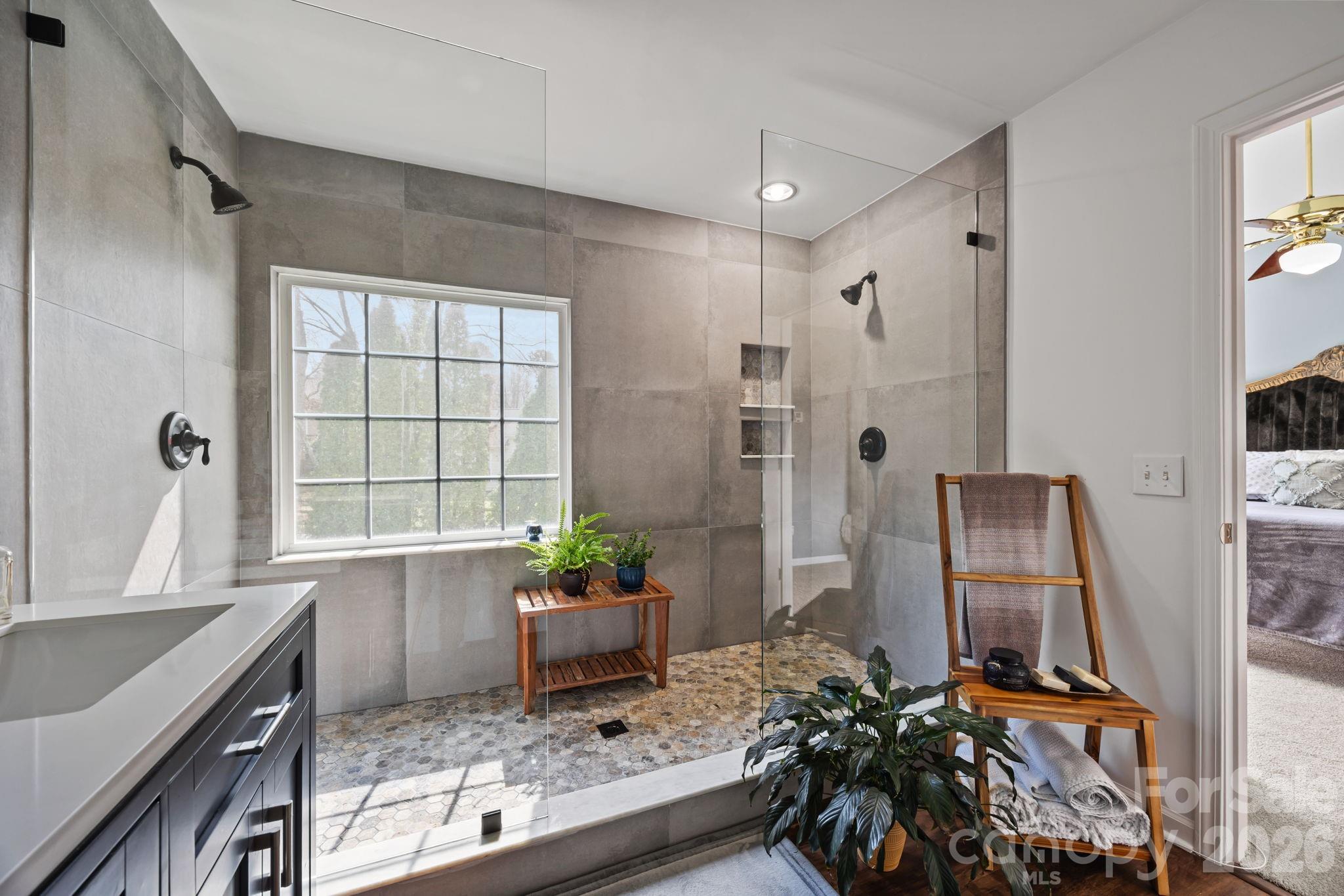 173 Coronilla Road — Mooresville