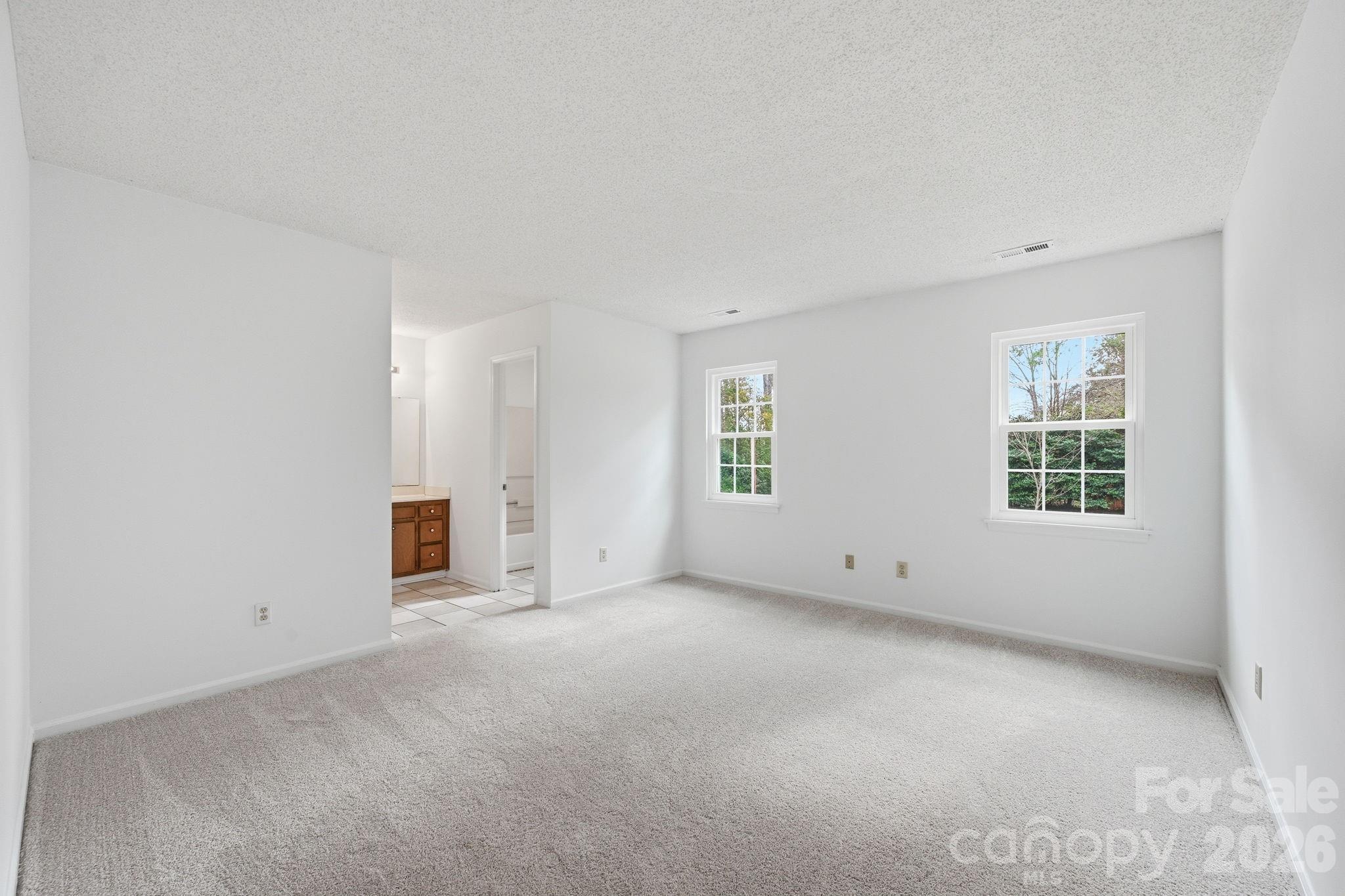 2717 Olde Whitehall Road — Charlotte