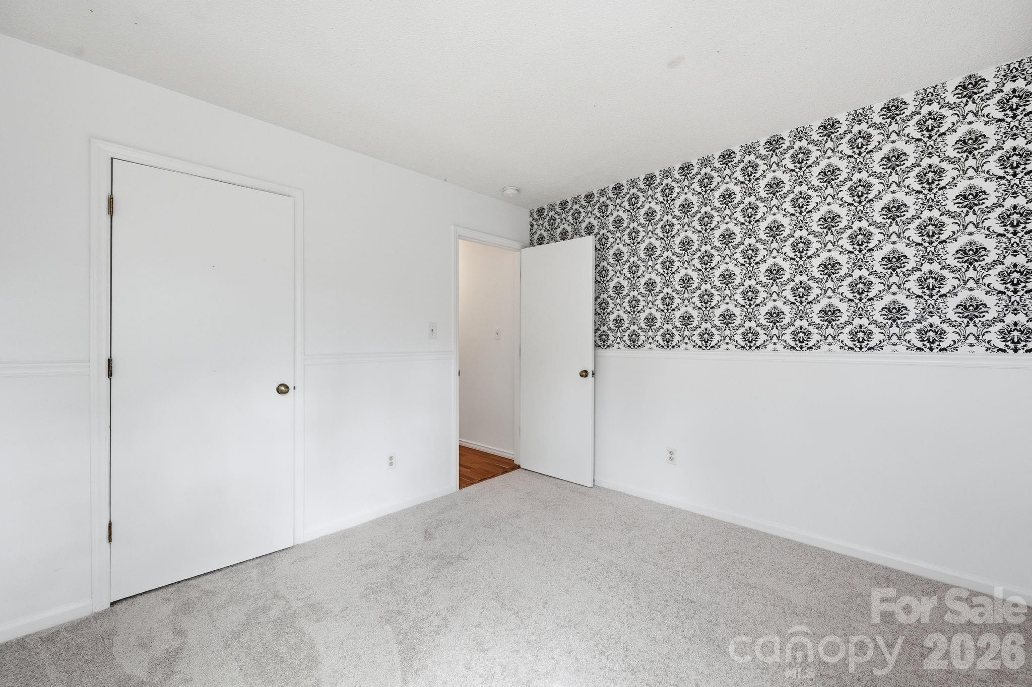 2717 Olde Whitehall Road — Charlotte