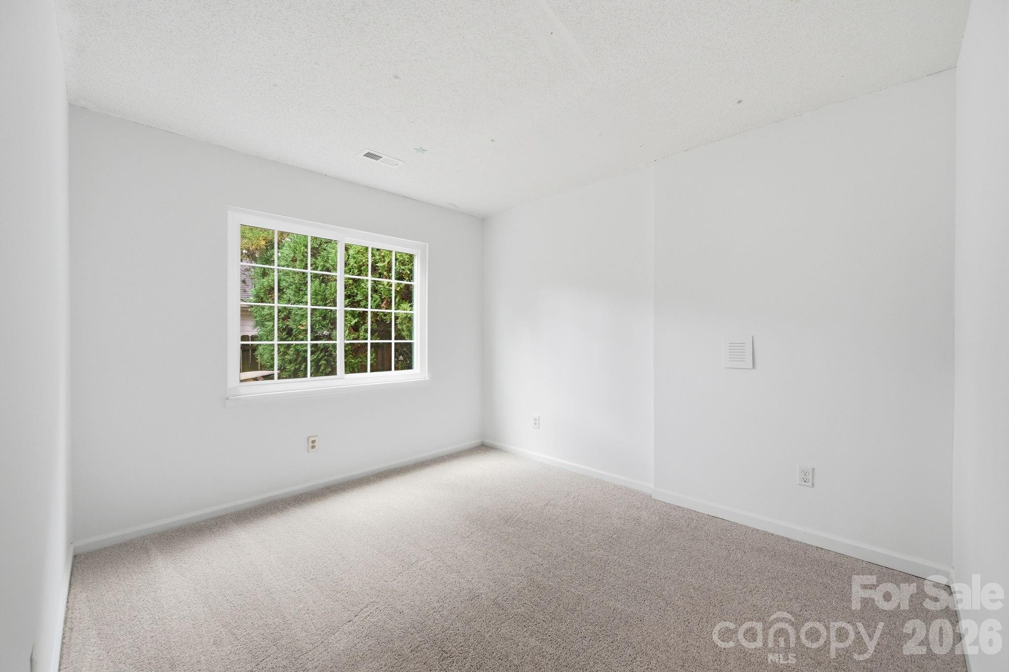 2717 Olde Whitehall Road — Charlotte
