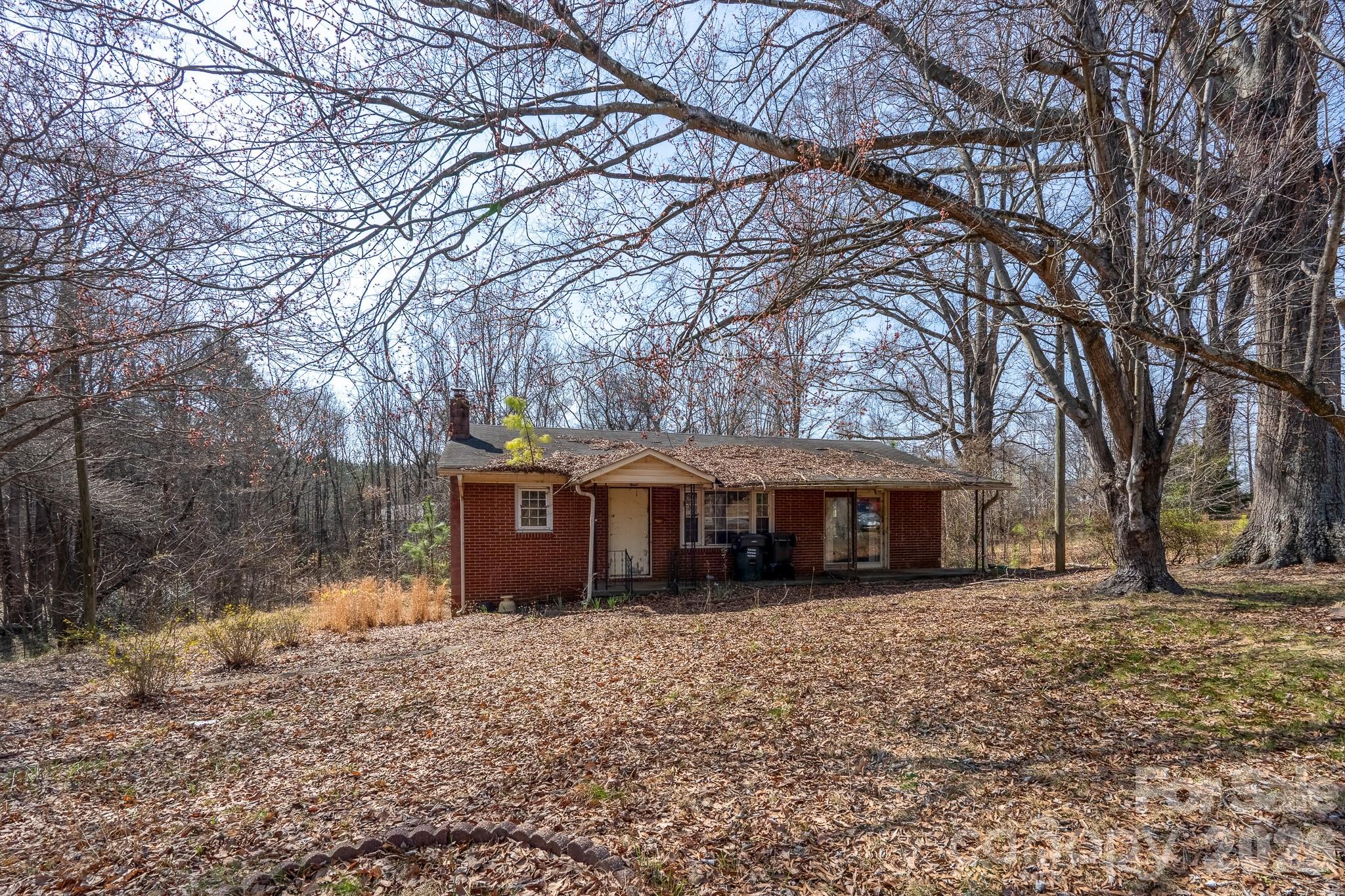 2851 Davidson Highway — Concord