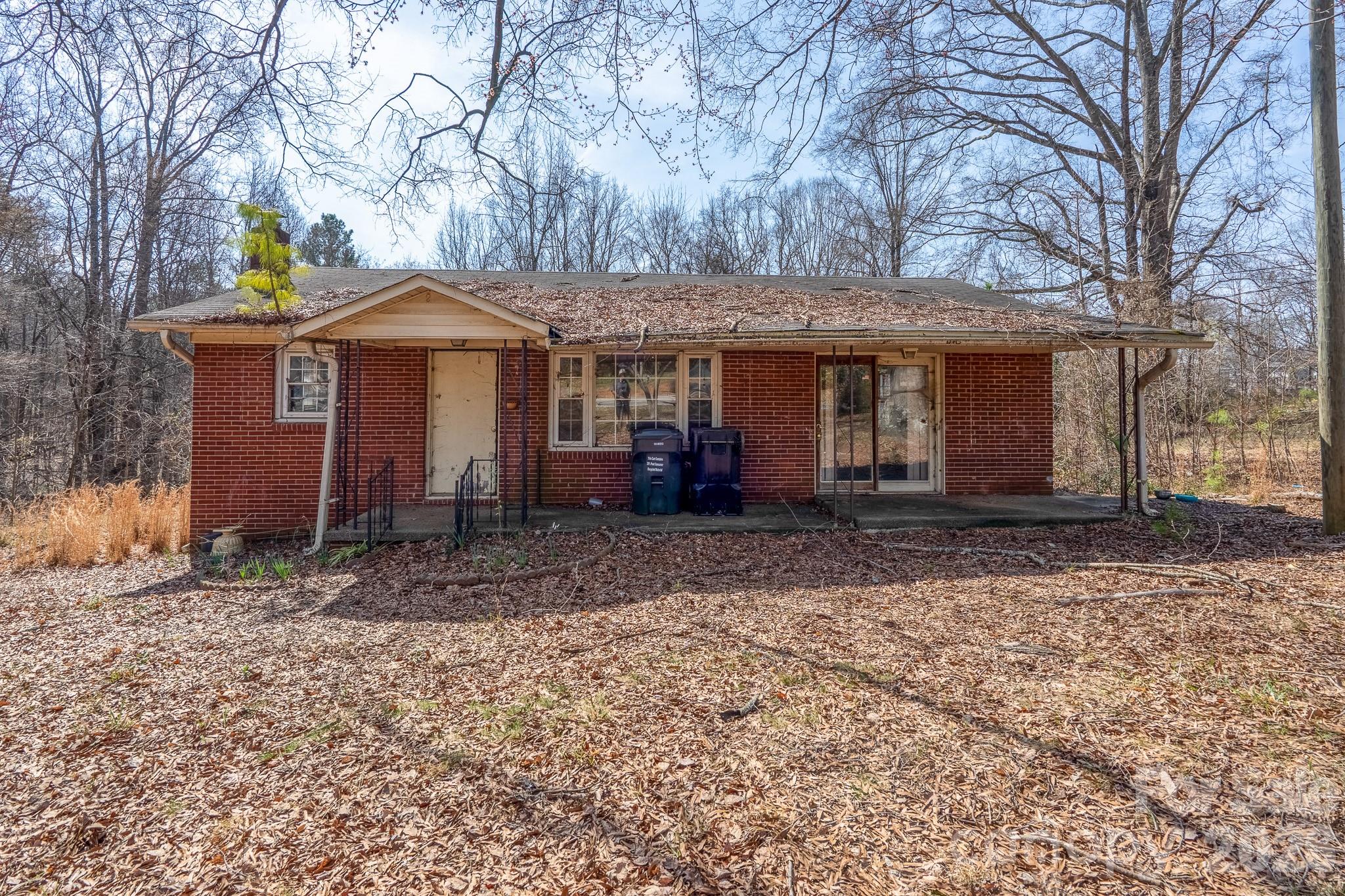 2851 Davidson Highway — Concord