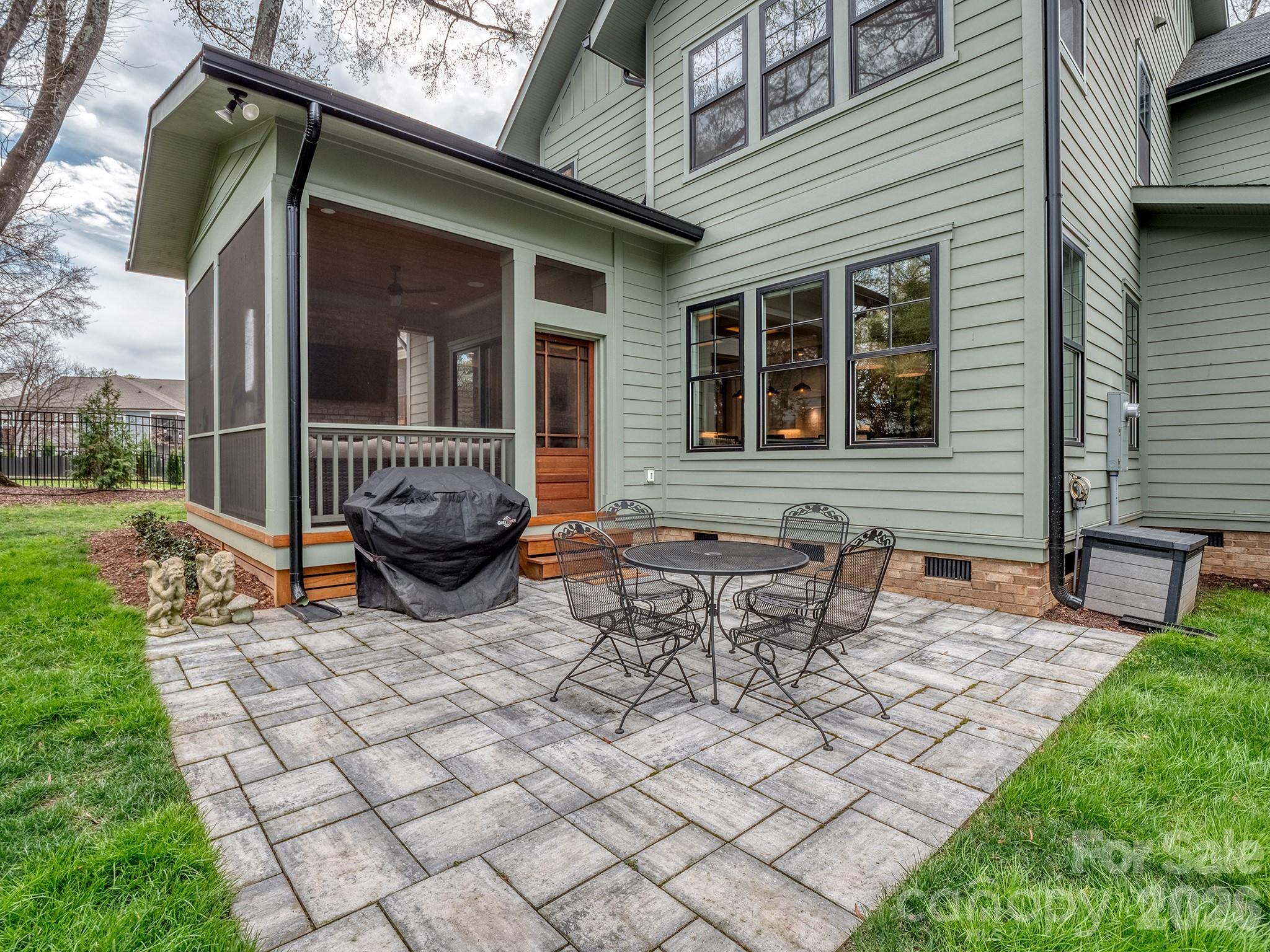 2622 Duncan Avenue — Charlotte