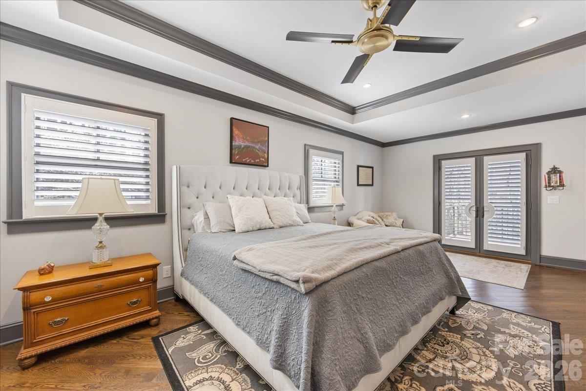 1010 River Oaks Lane — Charlotte