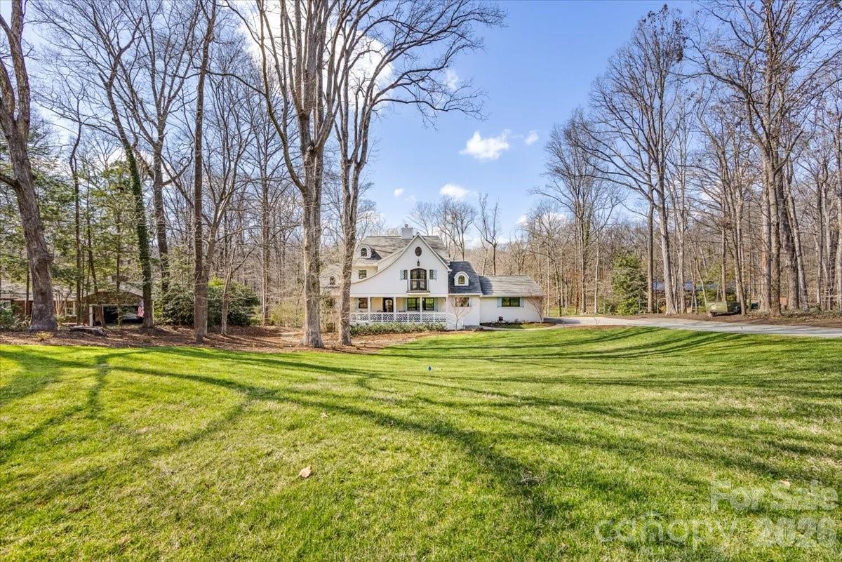 1010 River Oaks Lane — Charlotte