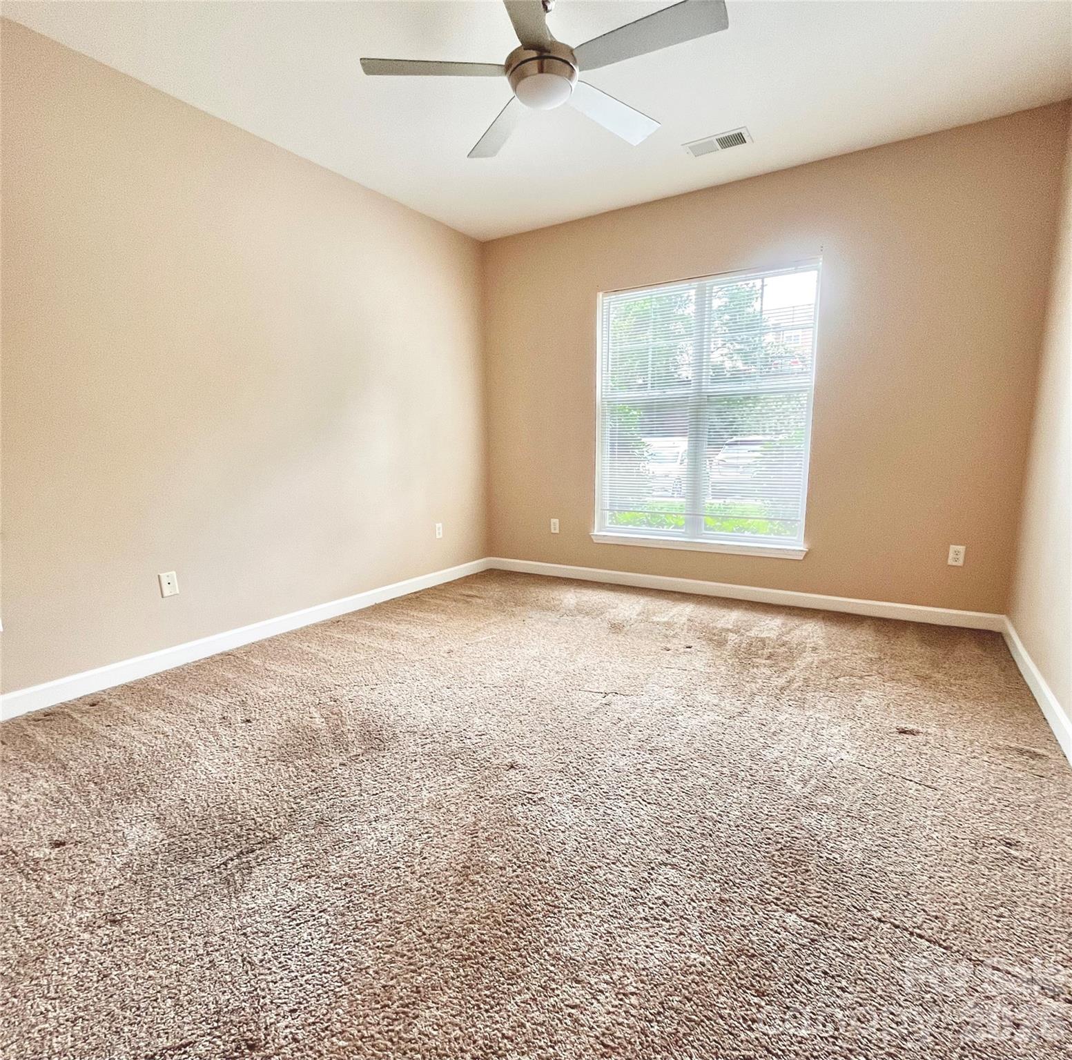 11264 Hyde Pointe Court — Charlotte