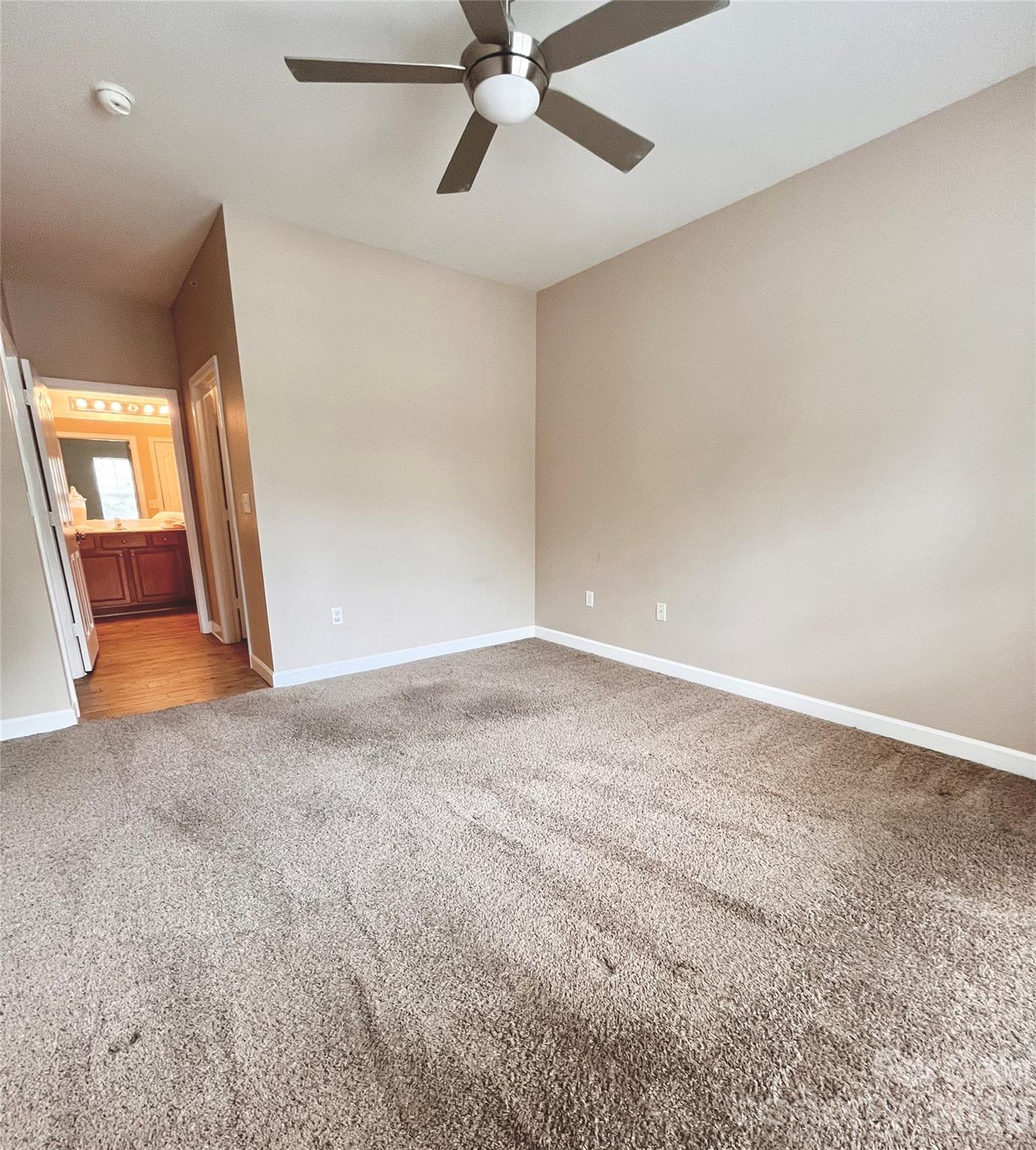 11264 Hyde Pointe Court — Charlotte