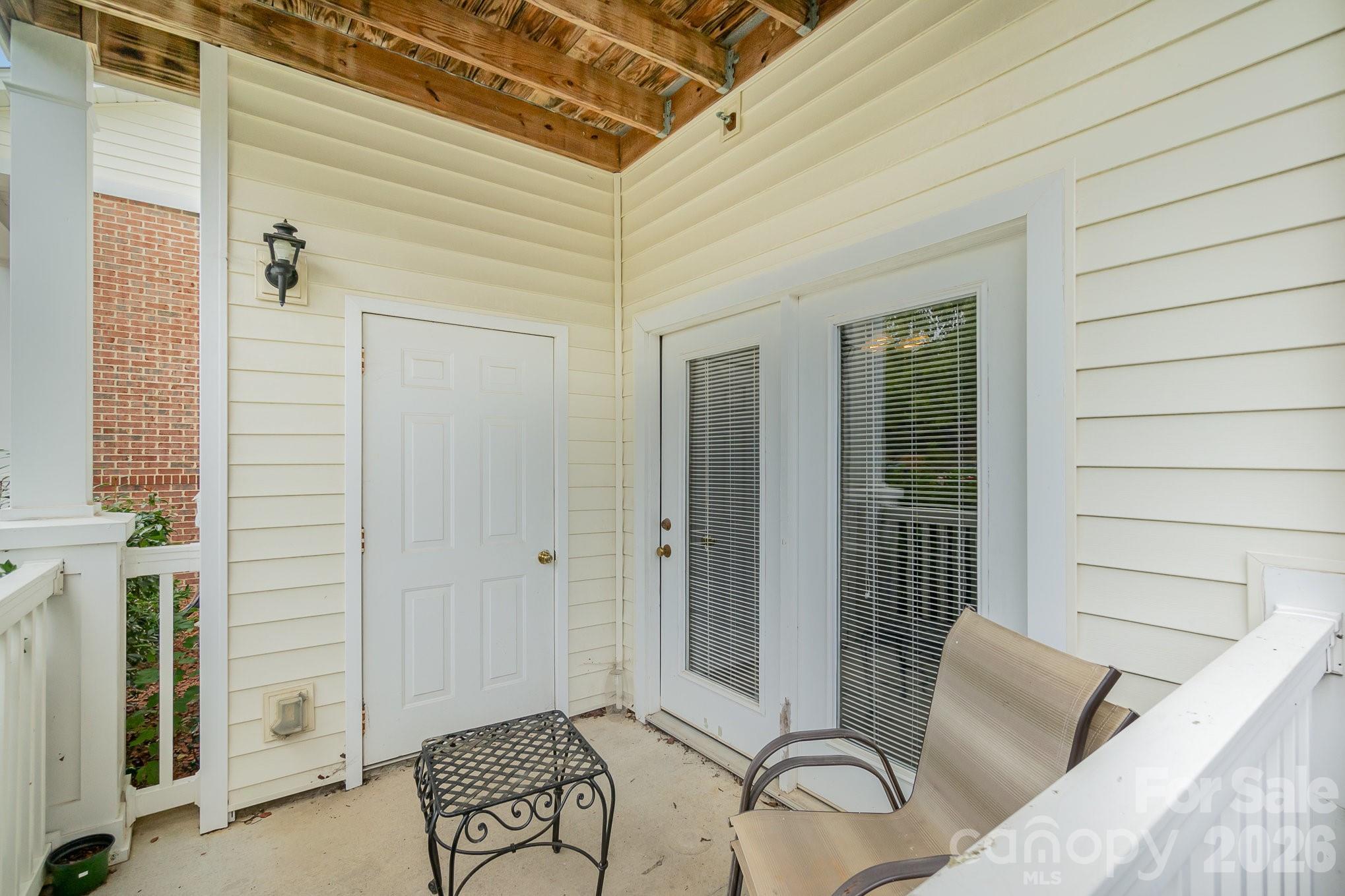 11264 Hyde Pointe Court — Charlotte