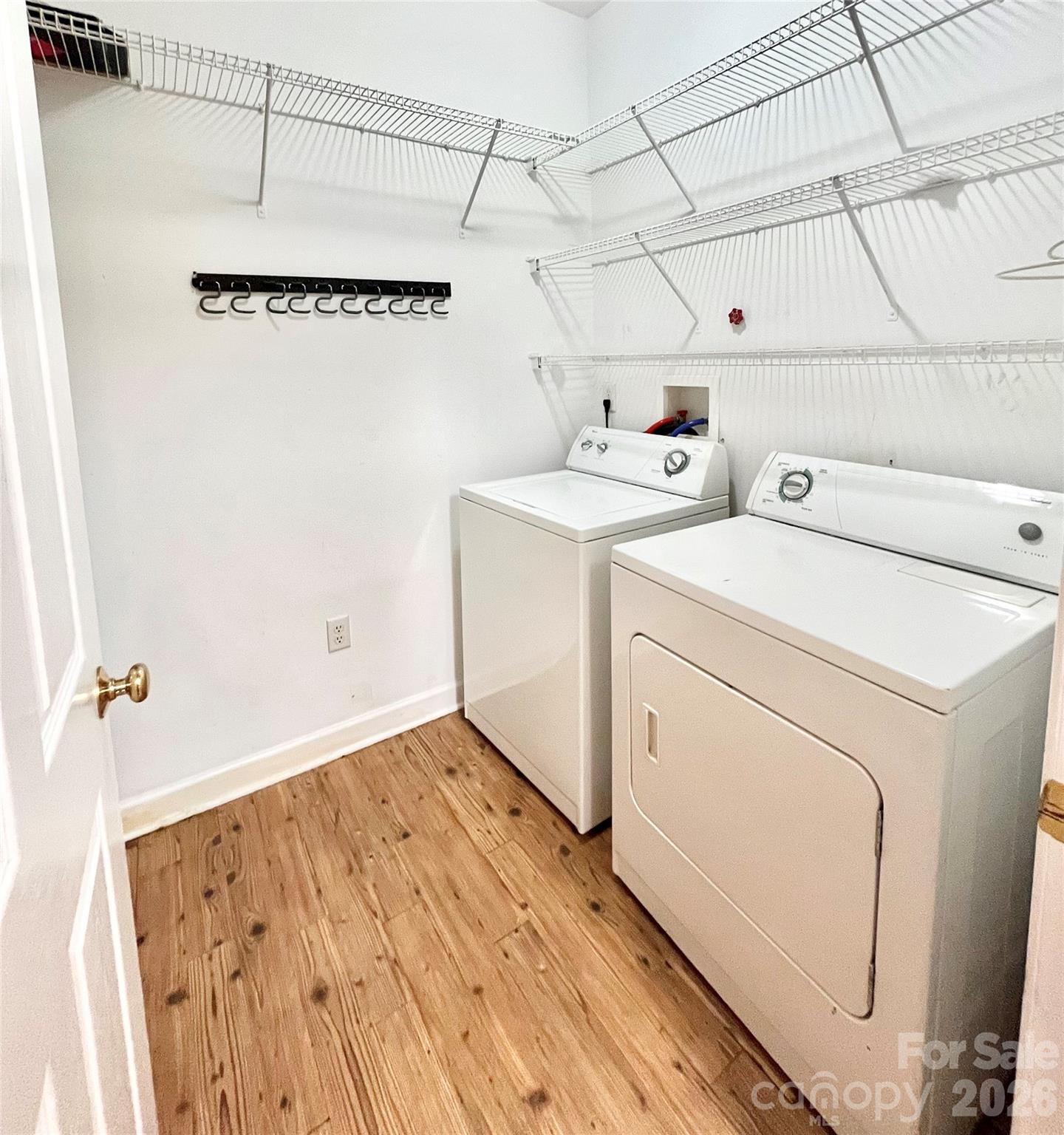 11264 Hyde Pointe Court — Charlotte