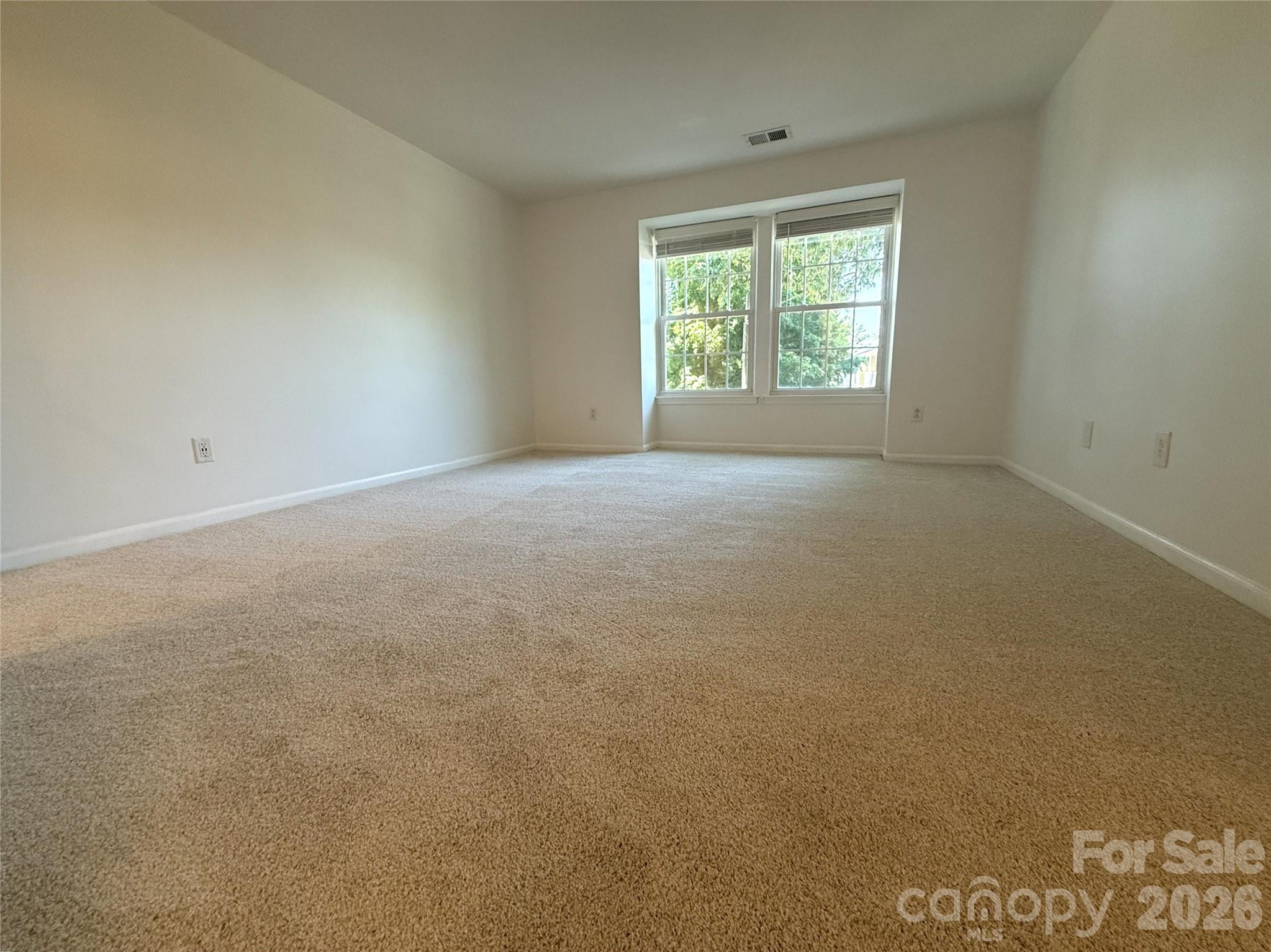 1645 Arlyn Circle #M — Charlotte