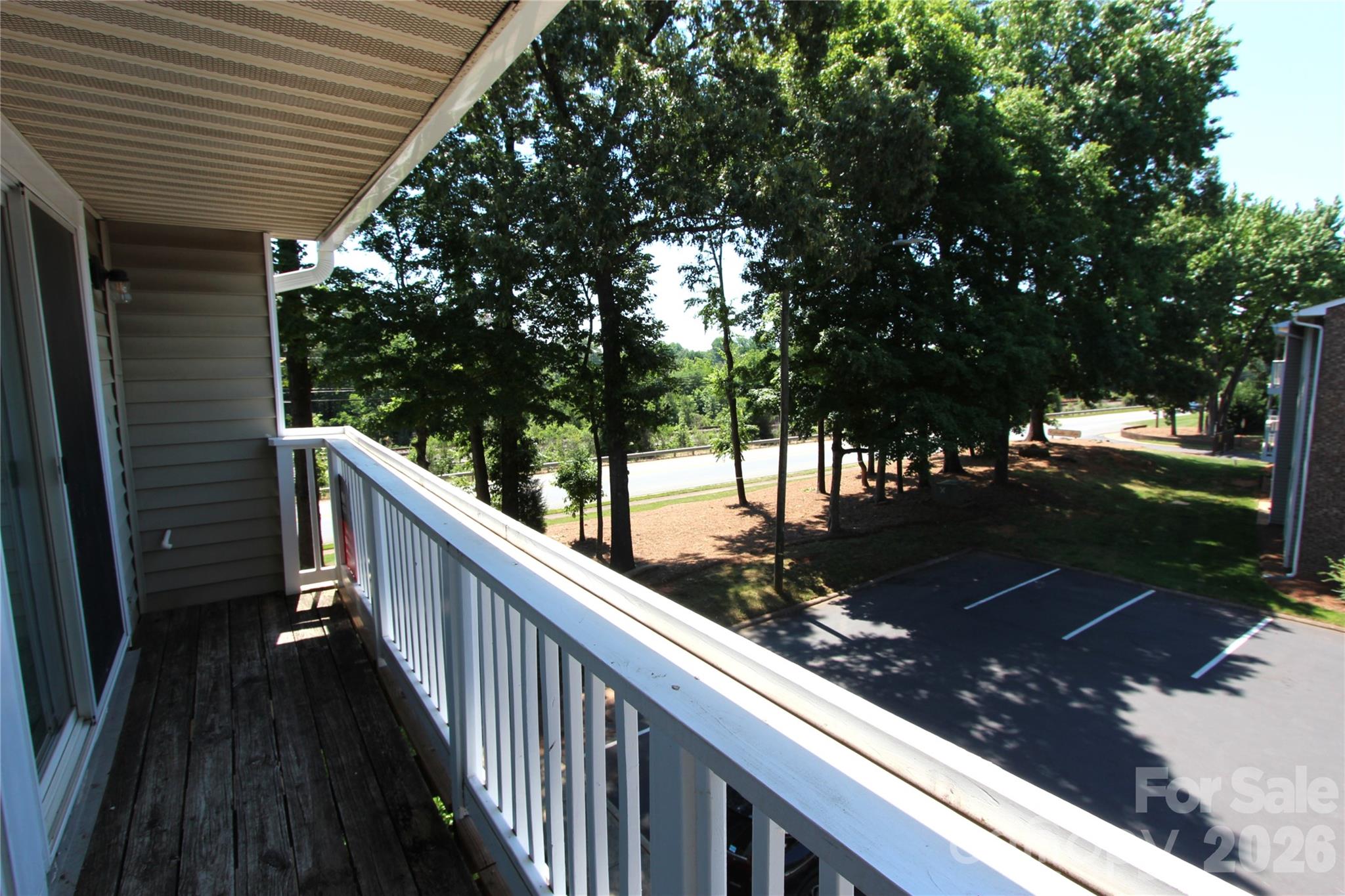 1645 Arlyn Circle #M — Charlotte