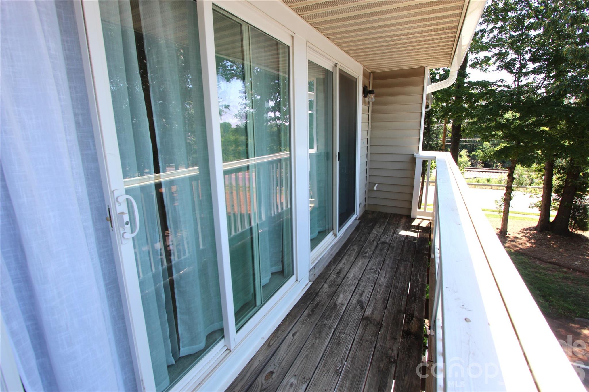 1645 Arlyn Circle #M — Charlotte