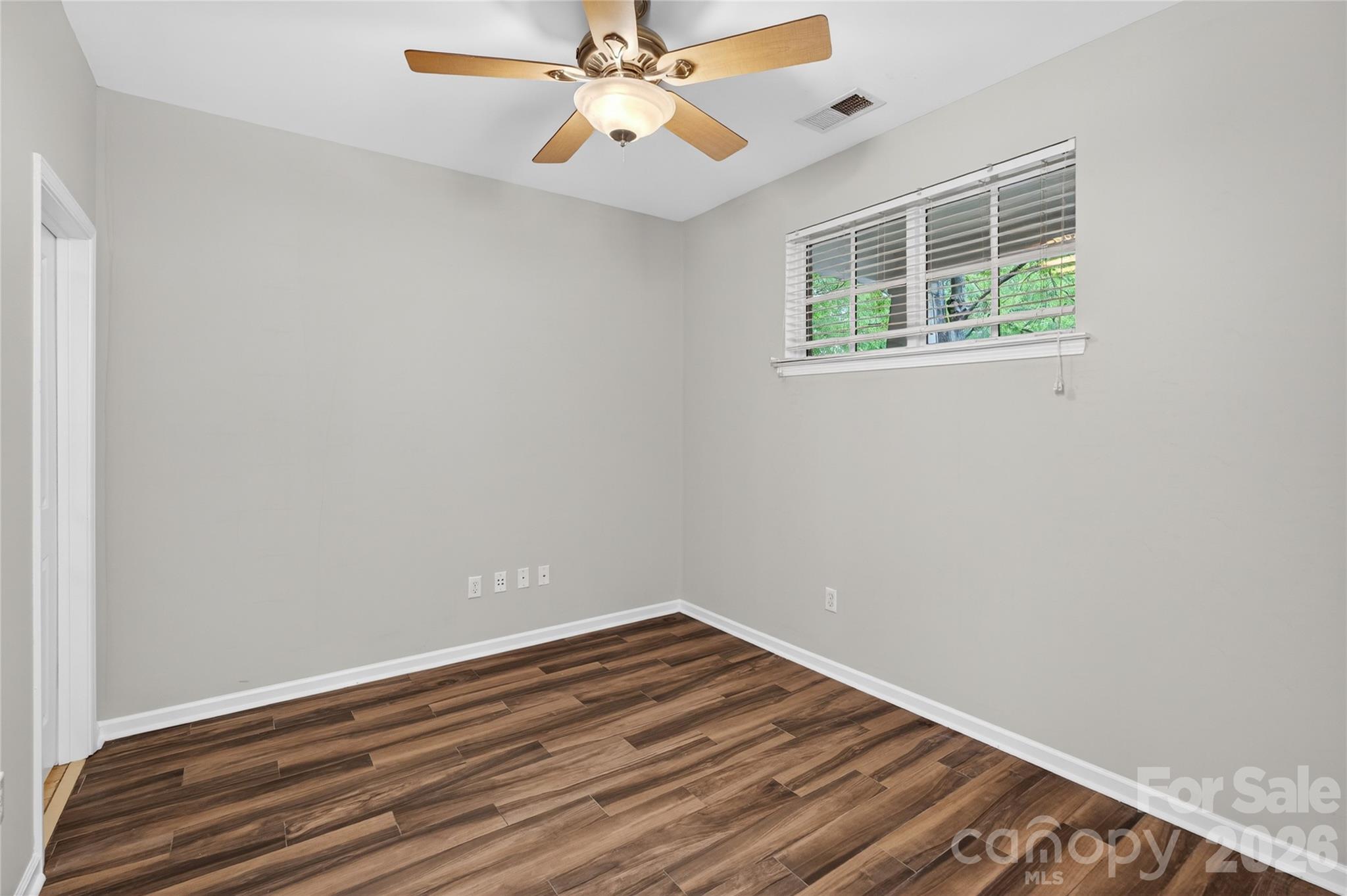 1508 Walnut View Drive — Charlotte