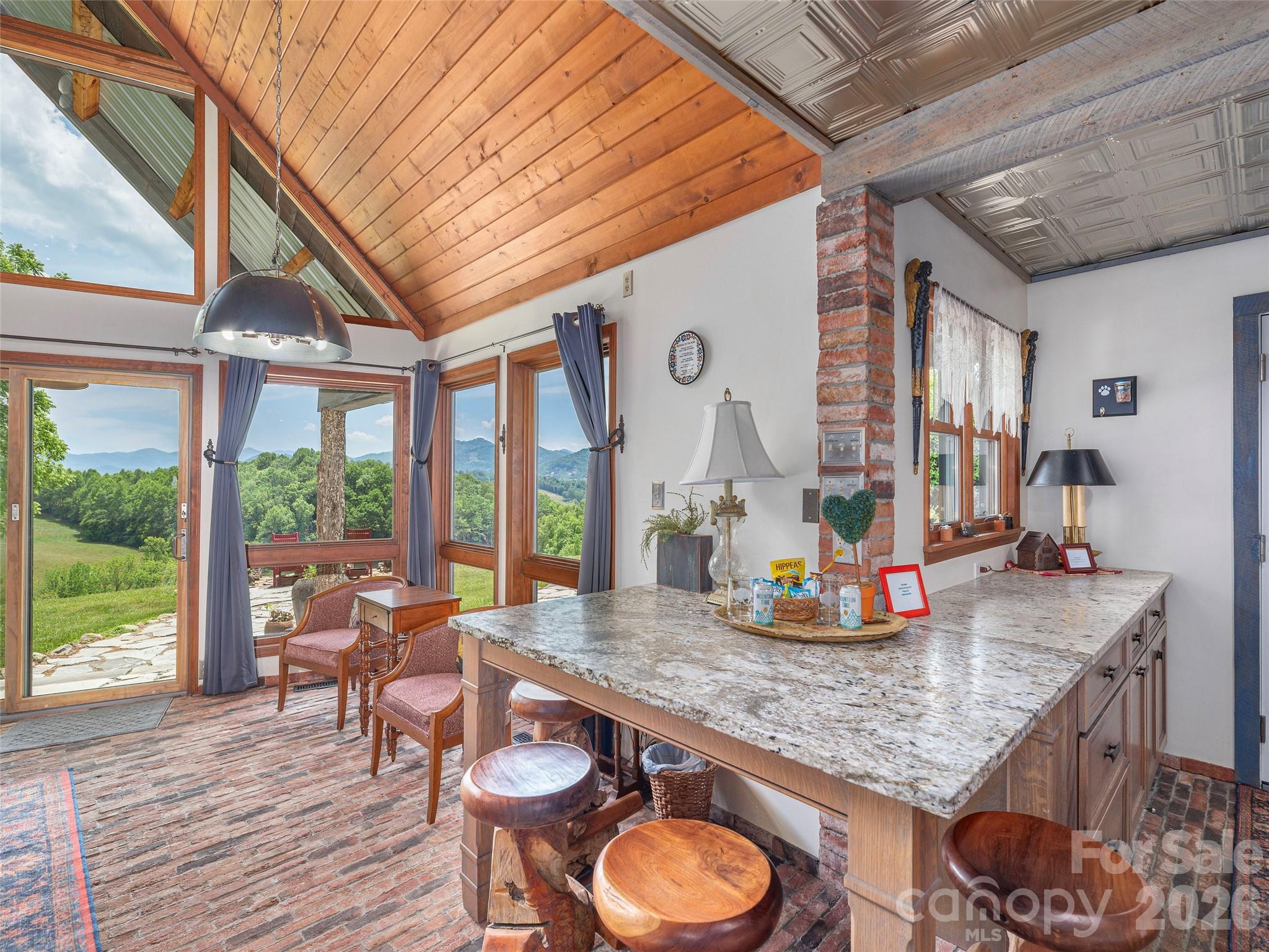 461 Ferguson Cove Loop — Clyde
