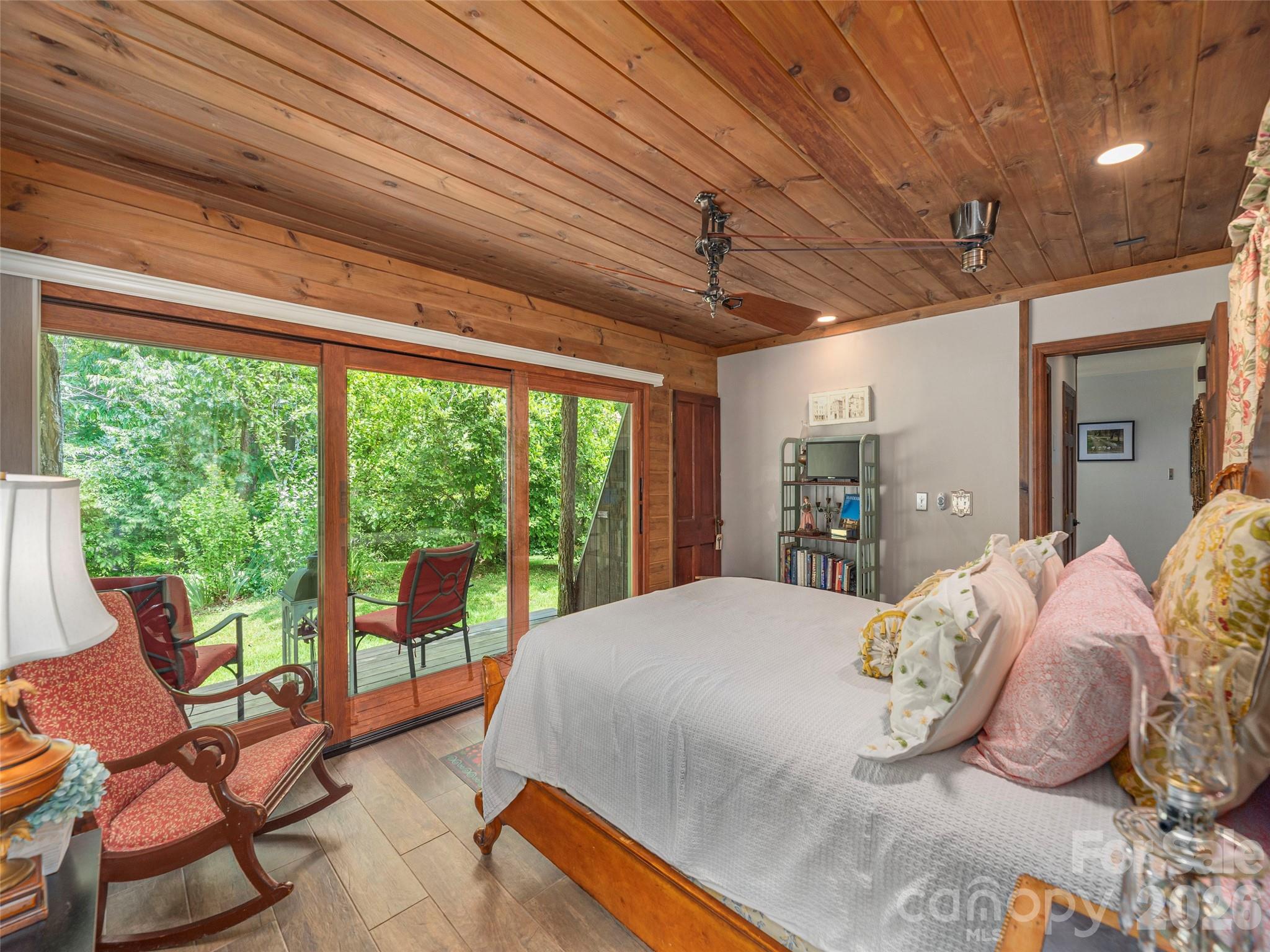 461 Ferguson Cove Loop — Clyde