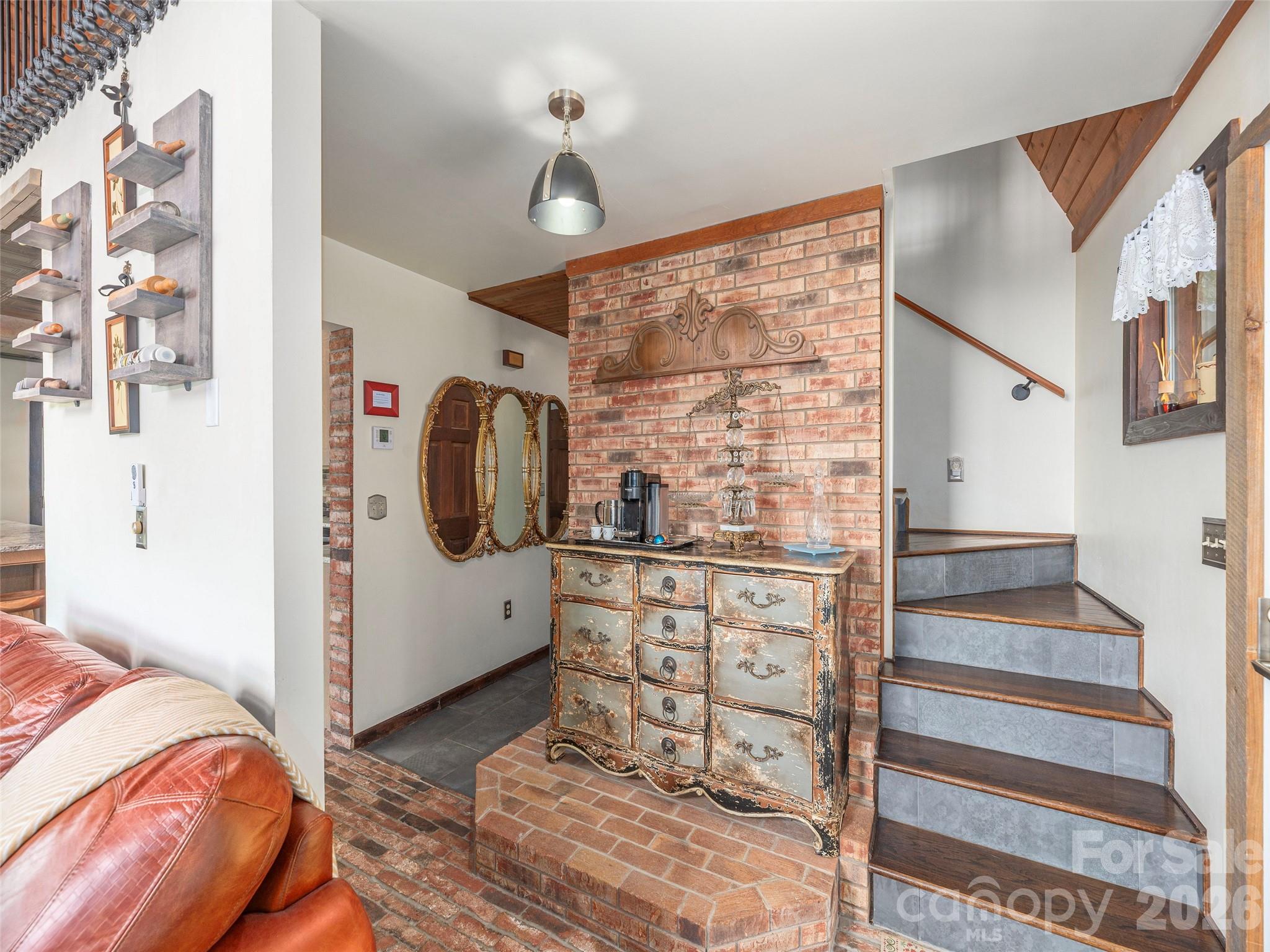 461 Ferguson Cove Loop — Clyde