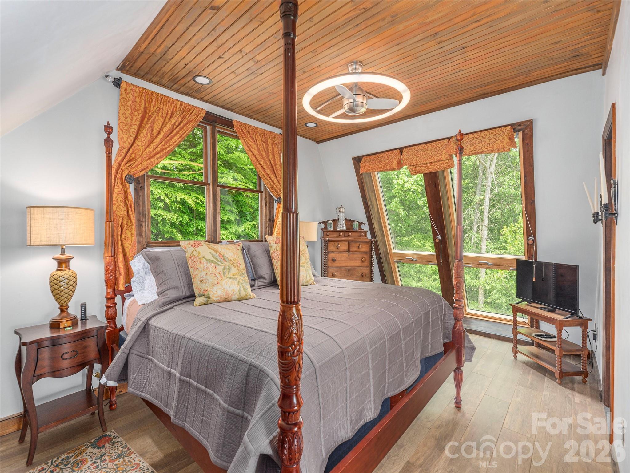 461 Ferguson Cove Loop — Clyde