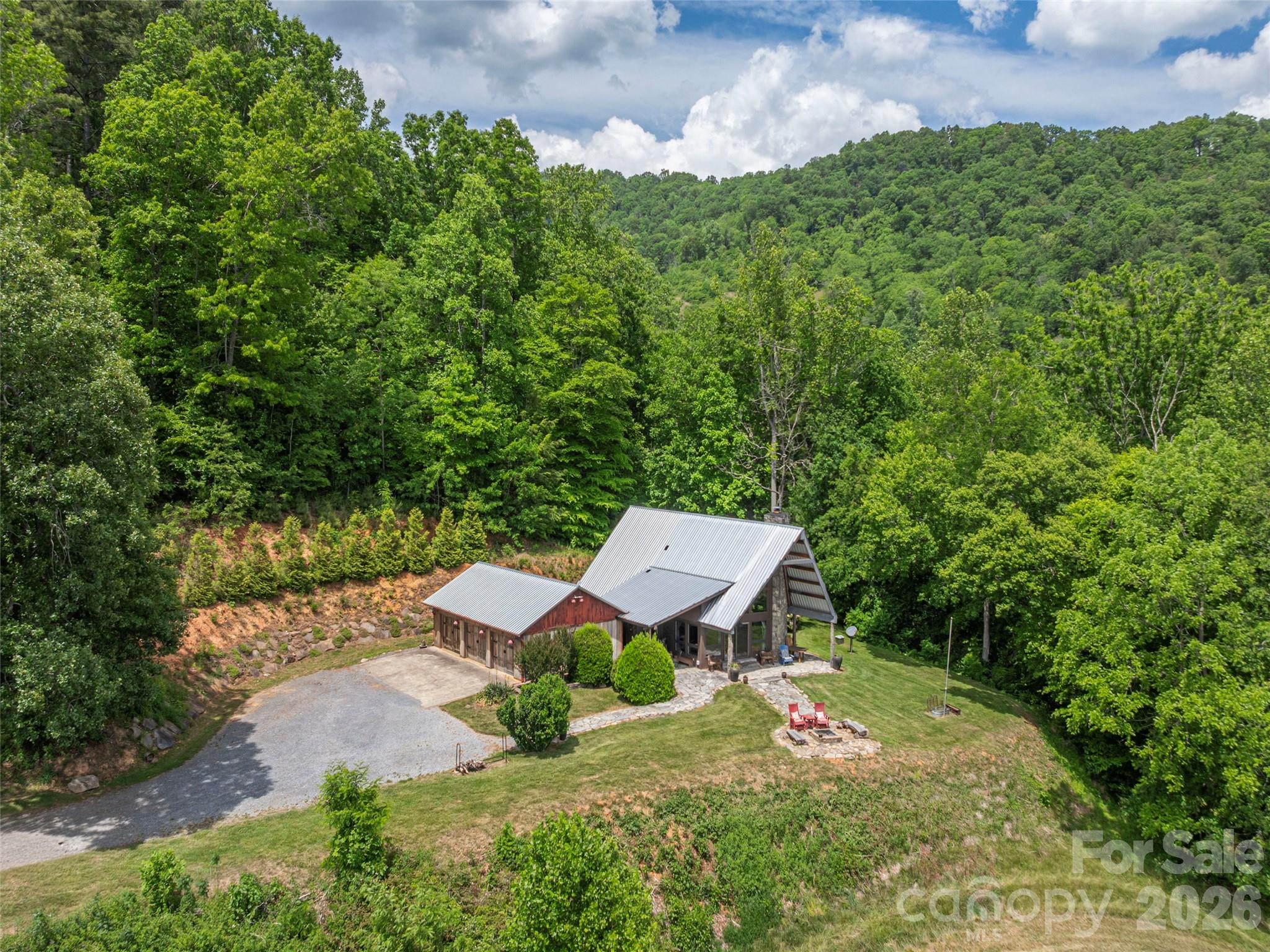461 Ferguson Cove Loop — Clyde