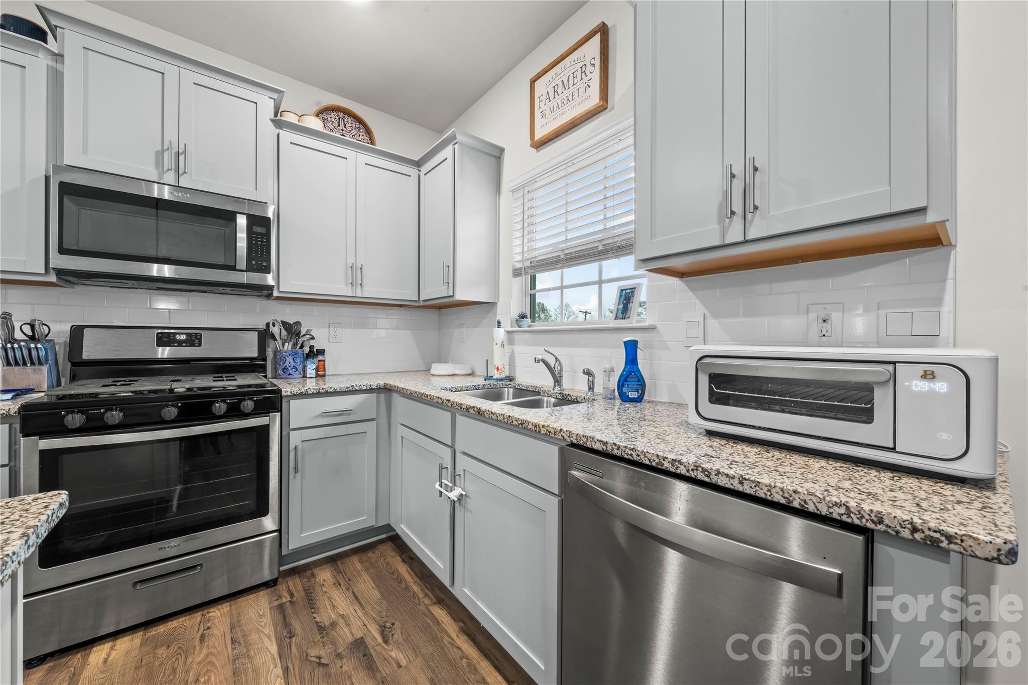 7549 Stonehouse Drive — Gastonia