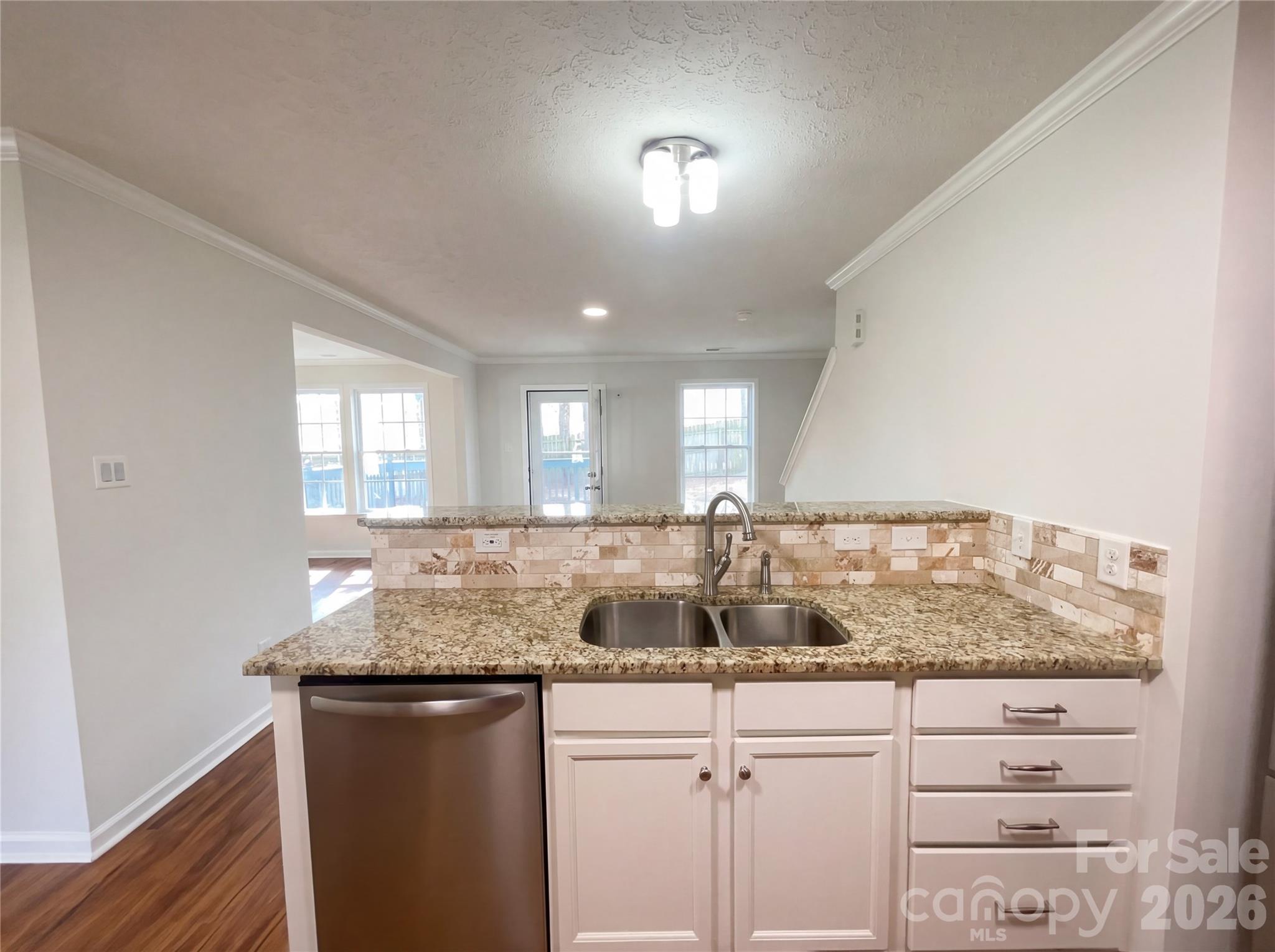 644 Carybrook Court — York