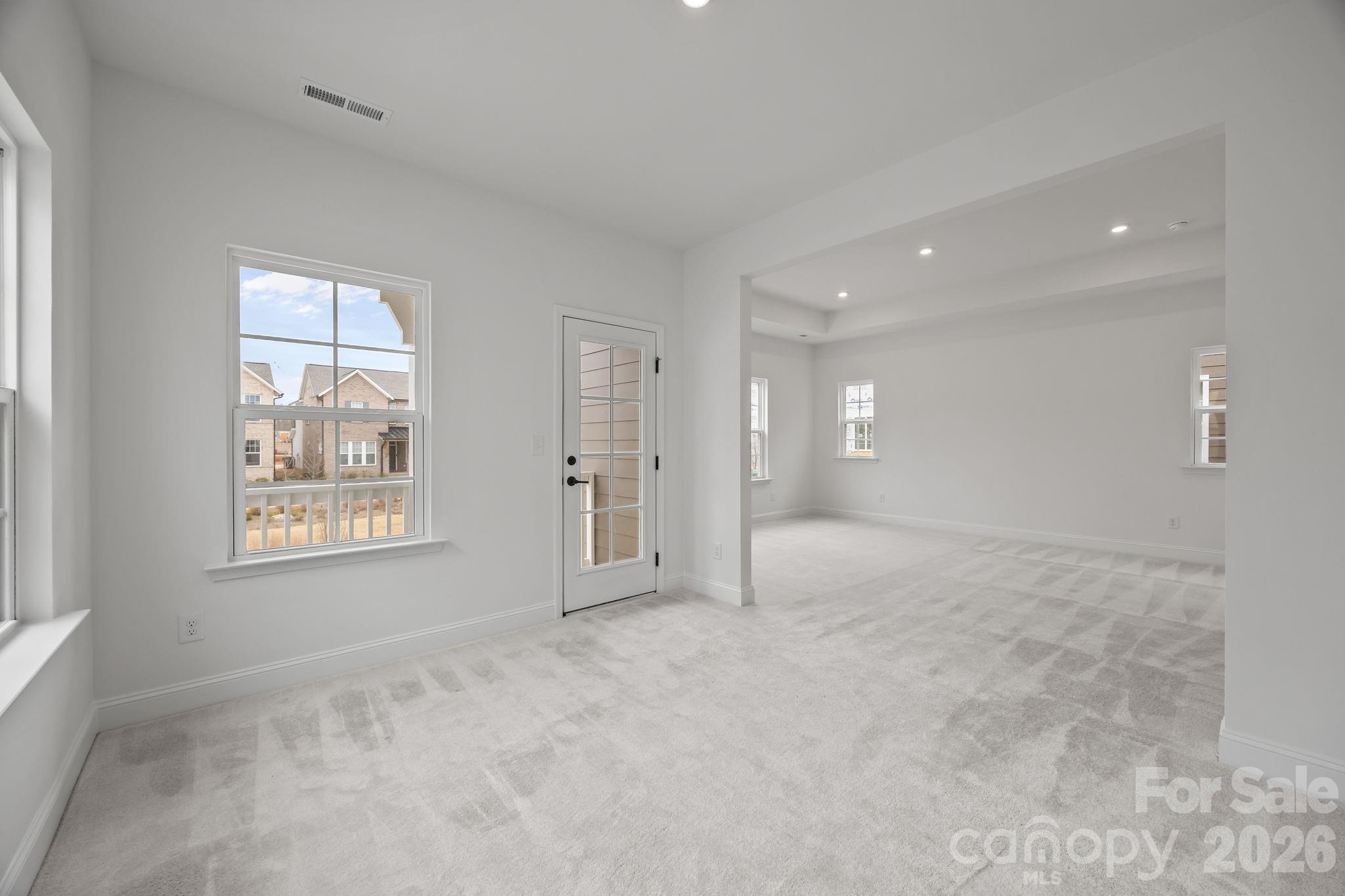 2044 Hickory Homestead Road — Pineville