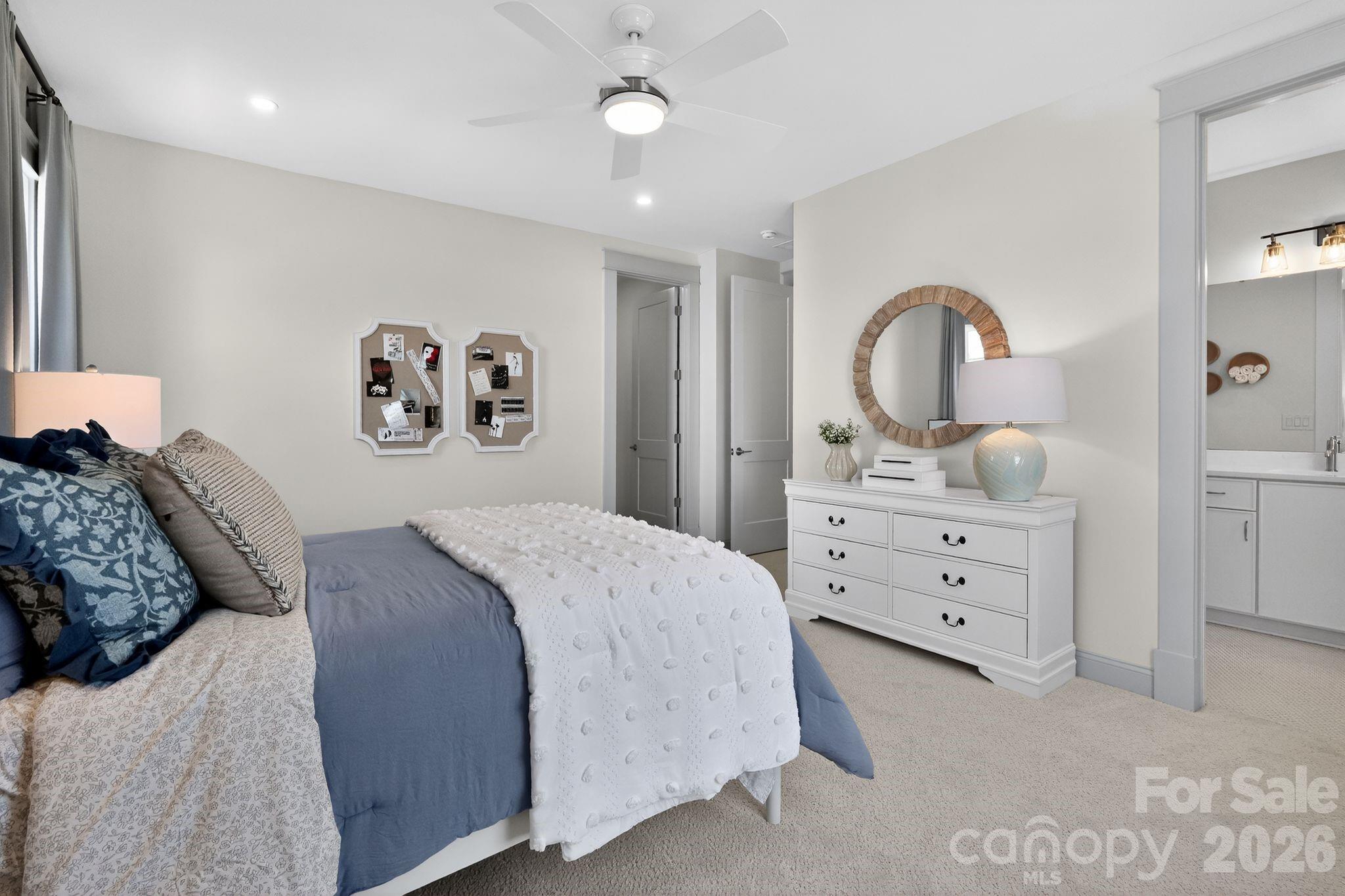 13639 Glennmayes Drive #5 — Huntersville