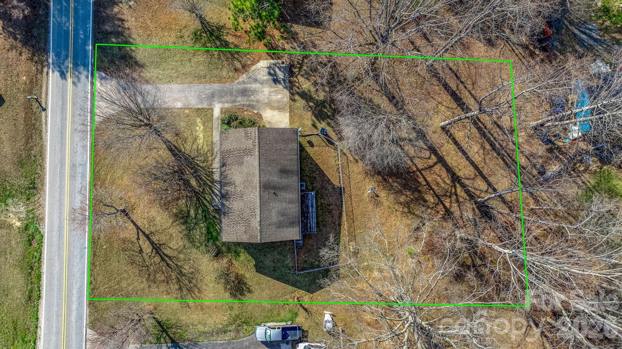 3384 Sheely Road — Lenoir