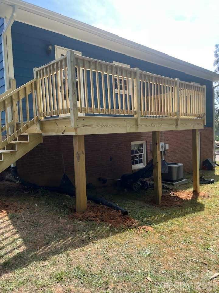 3384 Sheely Road — Lenoir