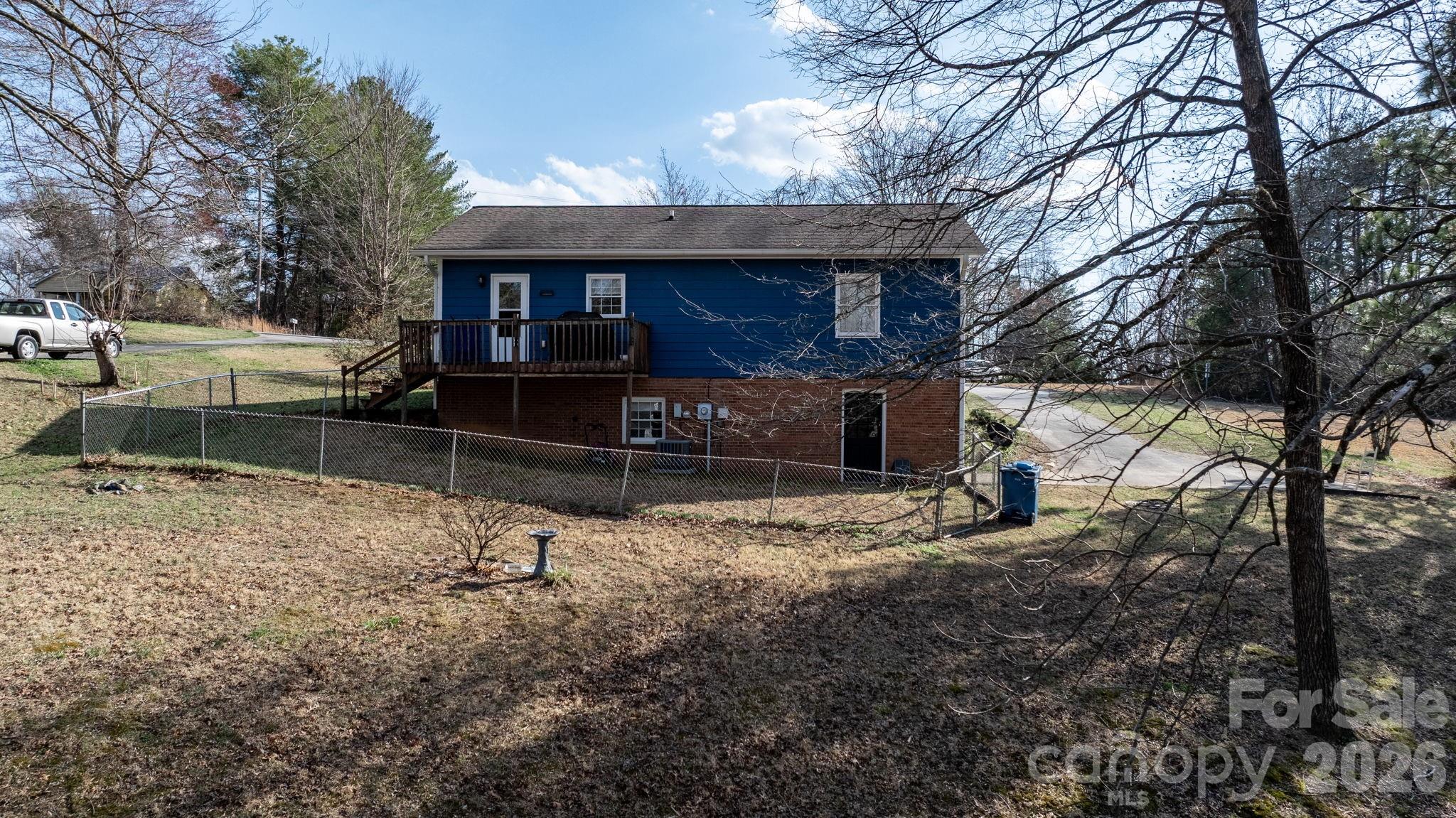 3384 Sheely Road — Lenoir