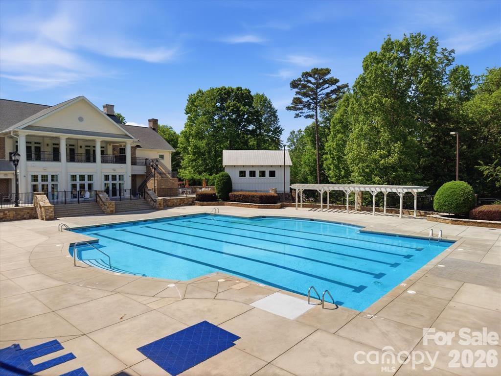 2009 Burton Point Court — Waxhaw