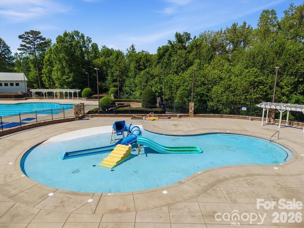 2009 Burton Point Court — Waxhaw