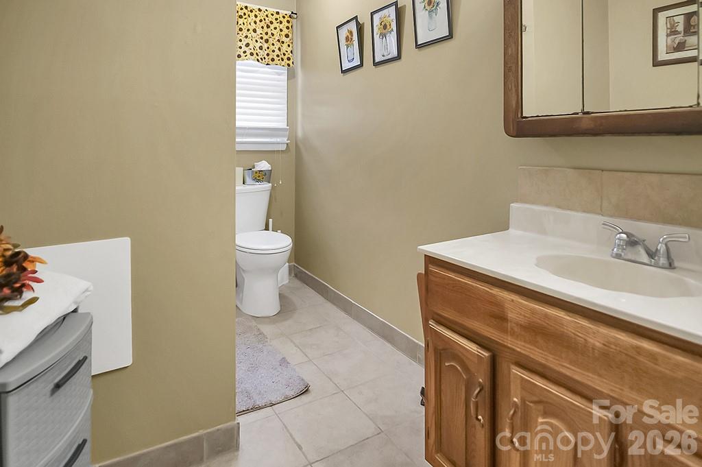 122 Rockman Road — Grover